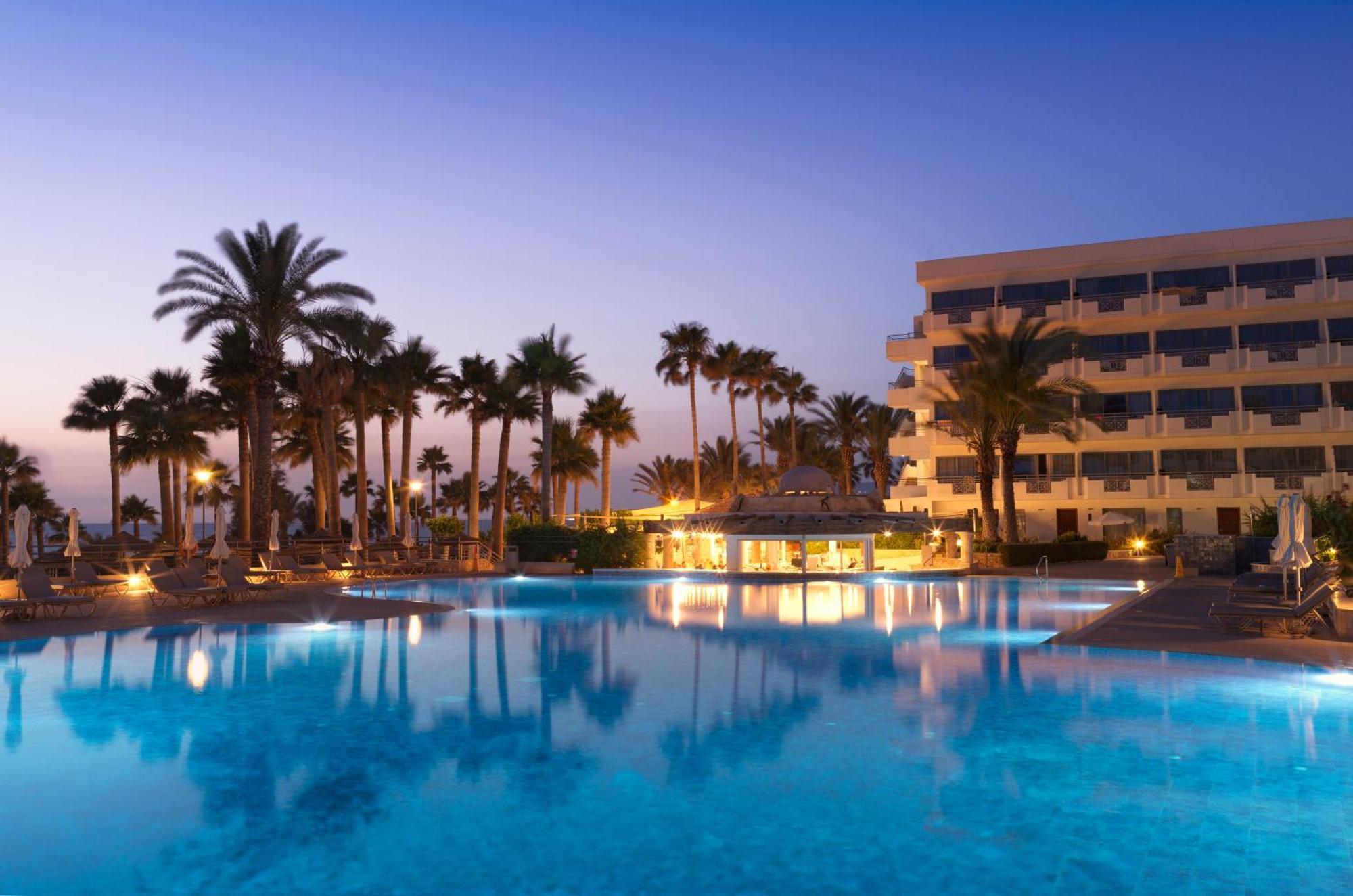 St George Beach & Spa (adults Only) Klorakas