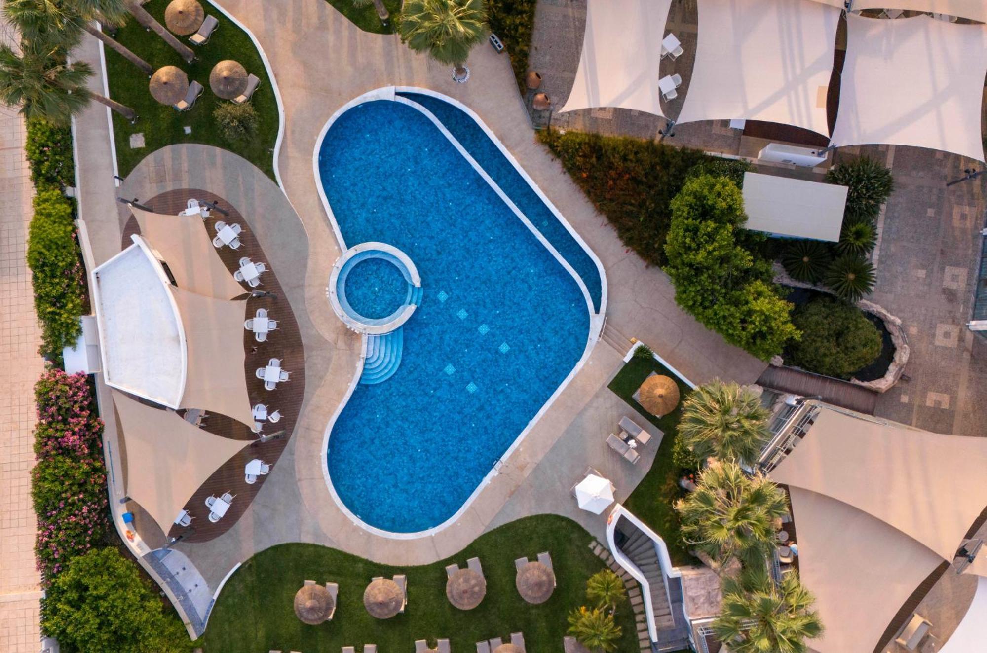 Resort St George Beach & Spa (adults Only)