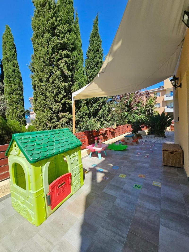 Iris Village Apartment