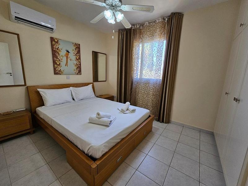 Iris Village Apartment Paphos