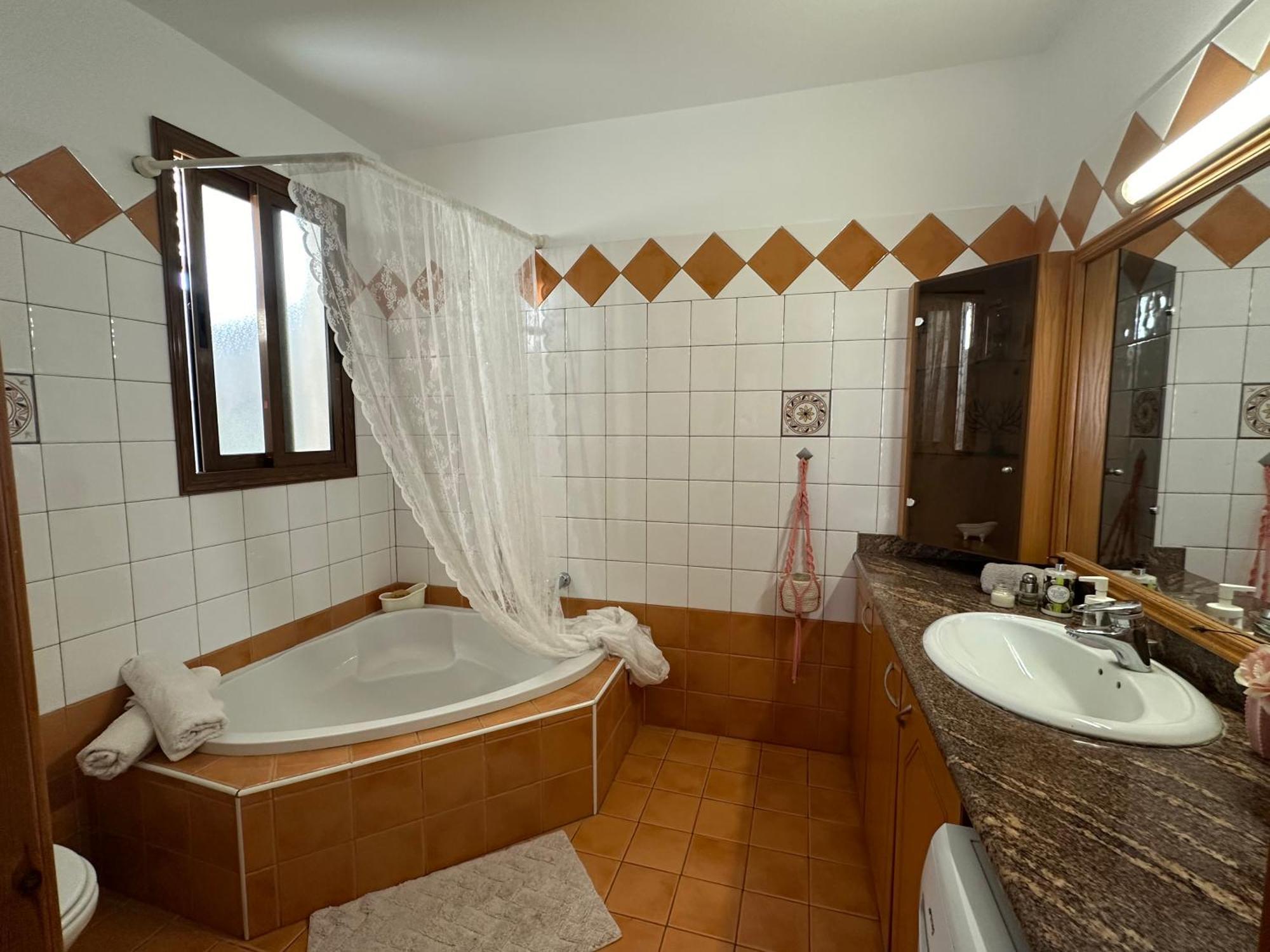 Apartment Entire Flat, In Paphos