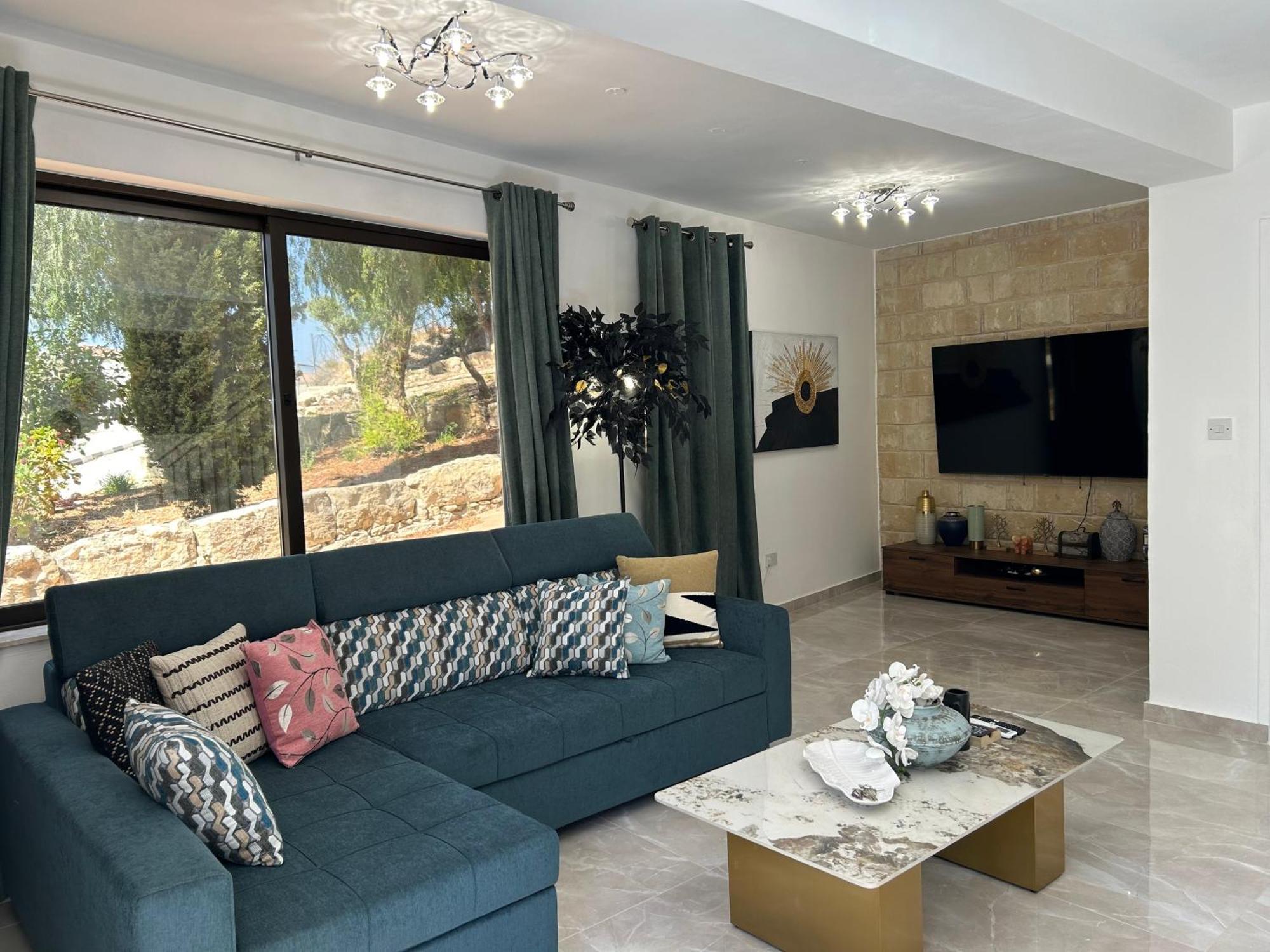 Apartment Luxury Kouklia Maisonette