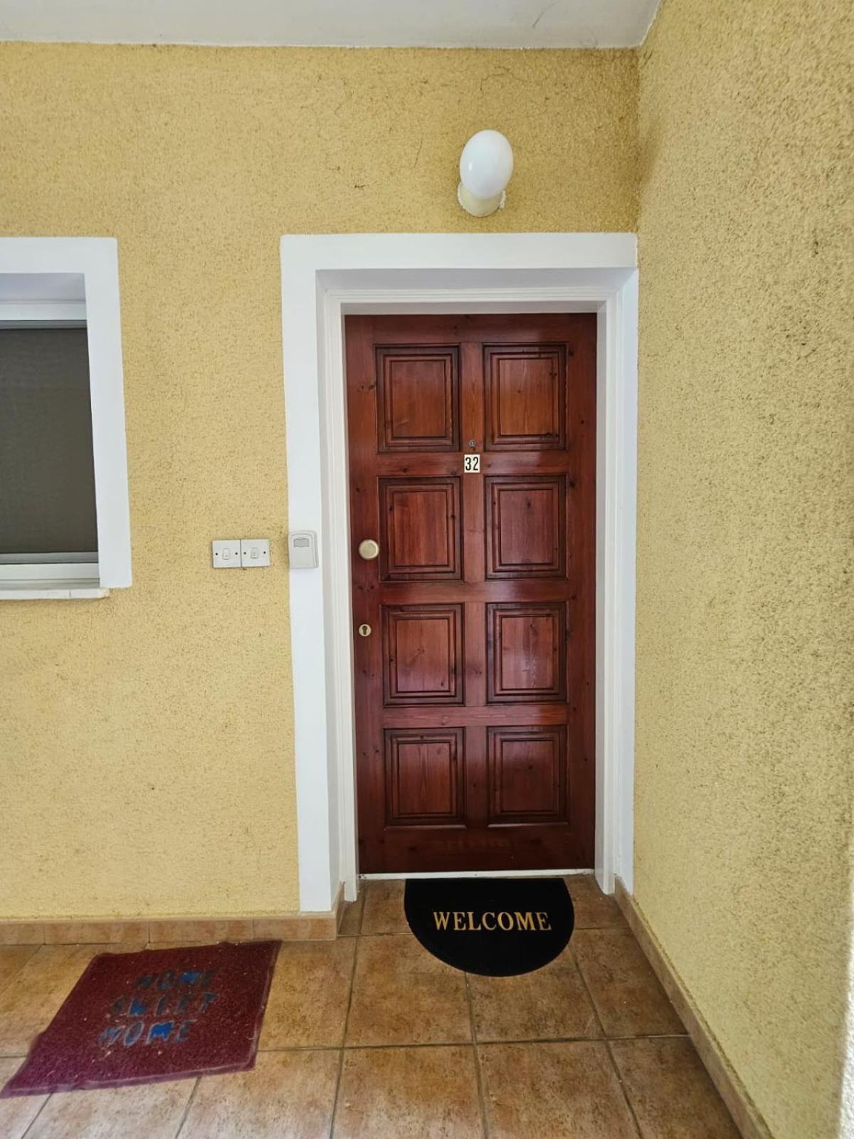 Apartment Cosea Living Elegant 2 Bedroom Ground Floor At Sirena Olympia 32 *