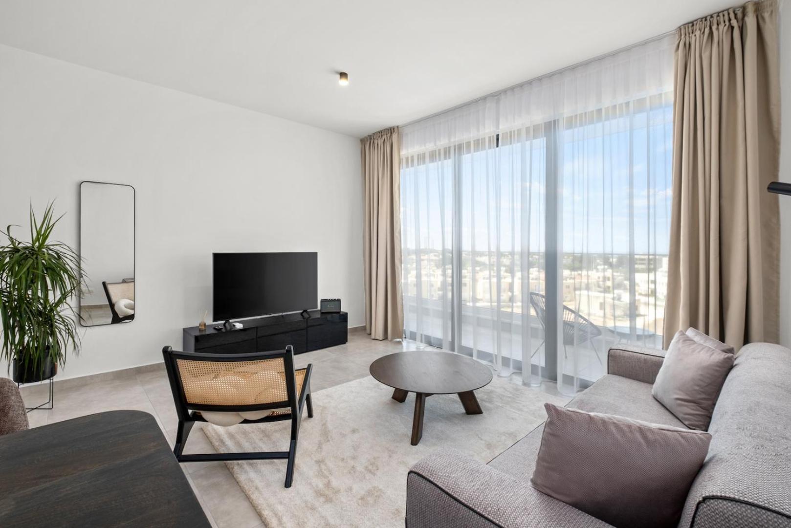 Universal Residences E Iii