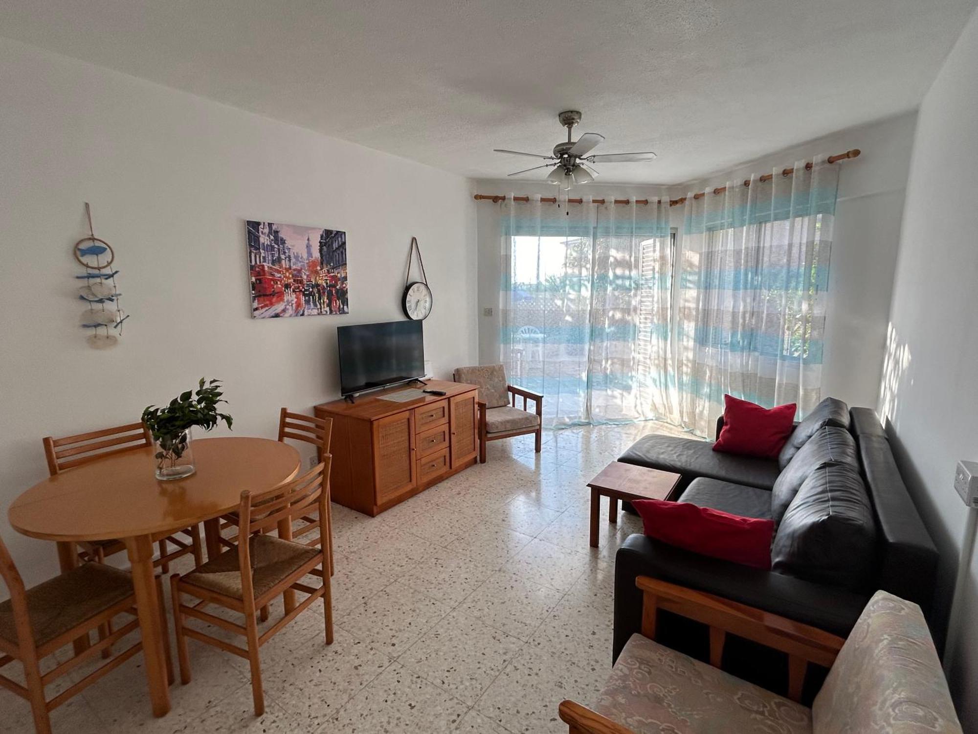 Seaview With Garden & Pool Paphos