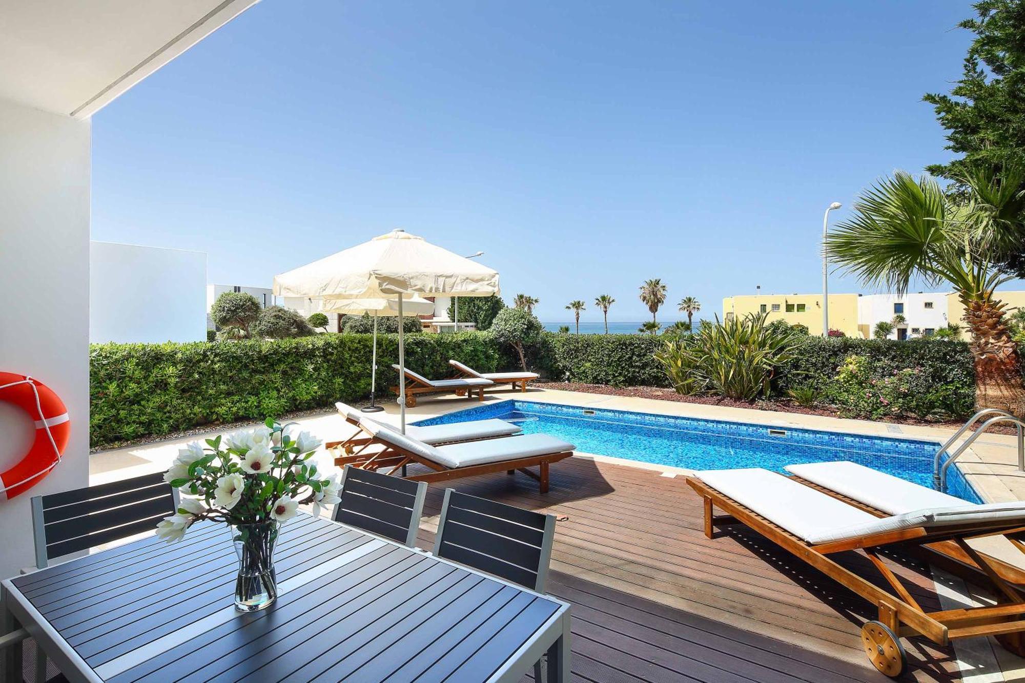 Turquoise Villa *