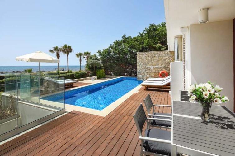 Villa Cyan