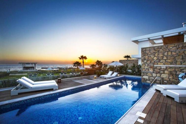 Cyan Villa
