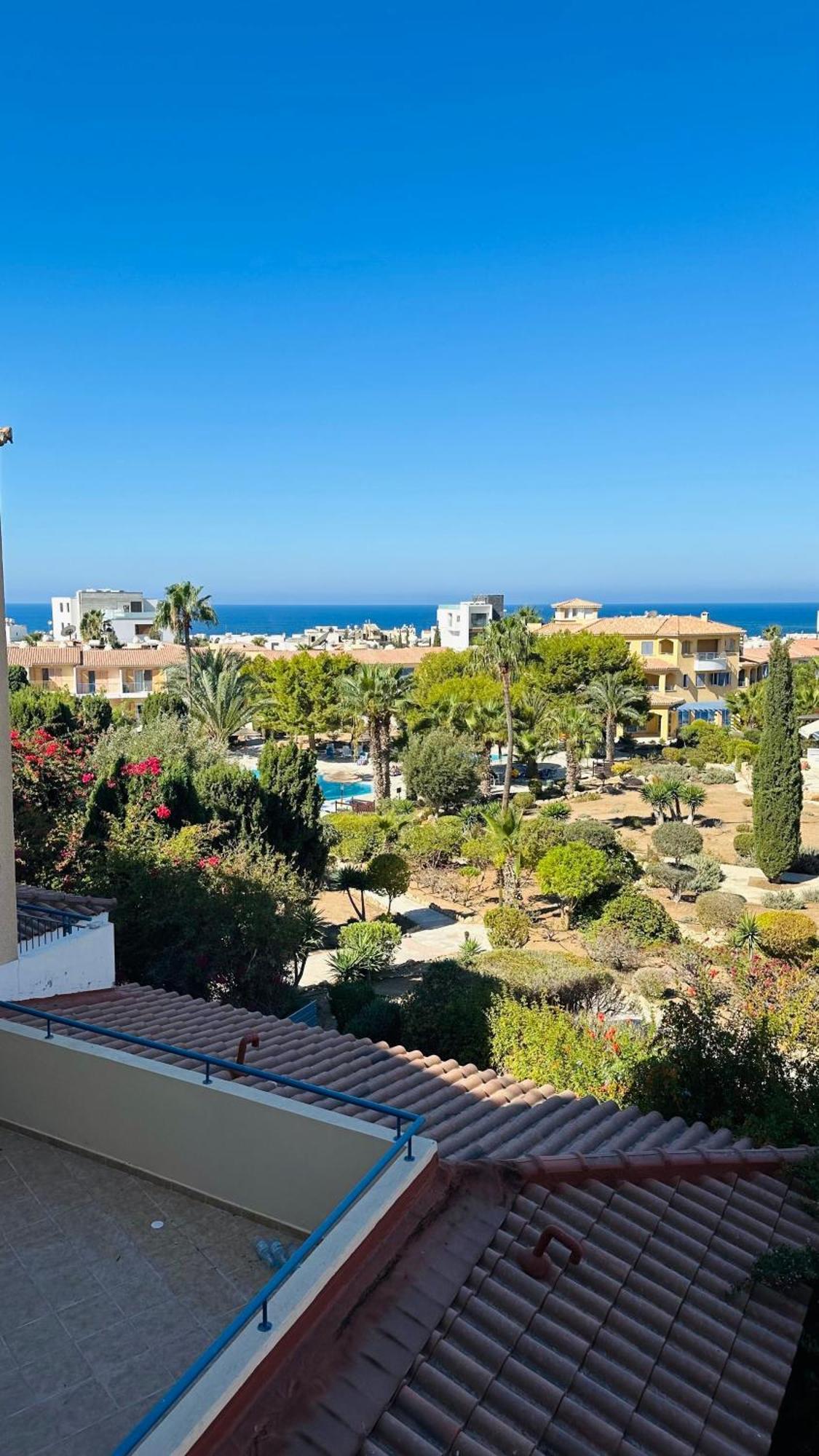 Apartment Regina Gardens Sunset With Fast Free Wi-fi And Late Check-out