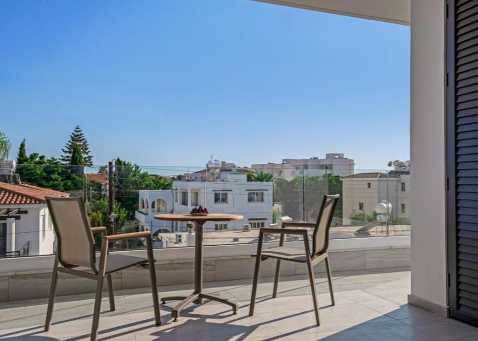 Aparthotel Olive Shared Pool