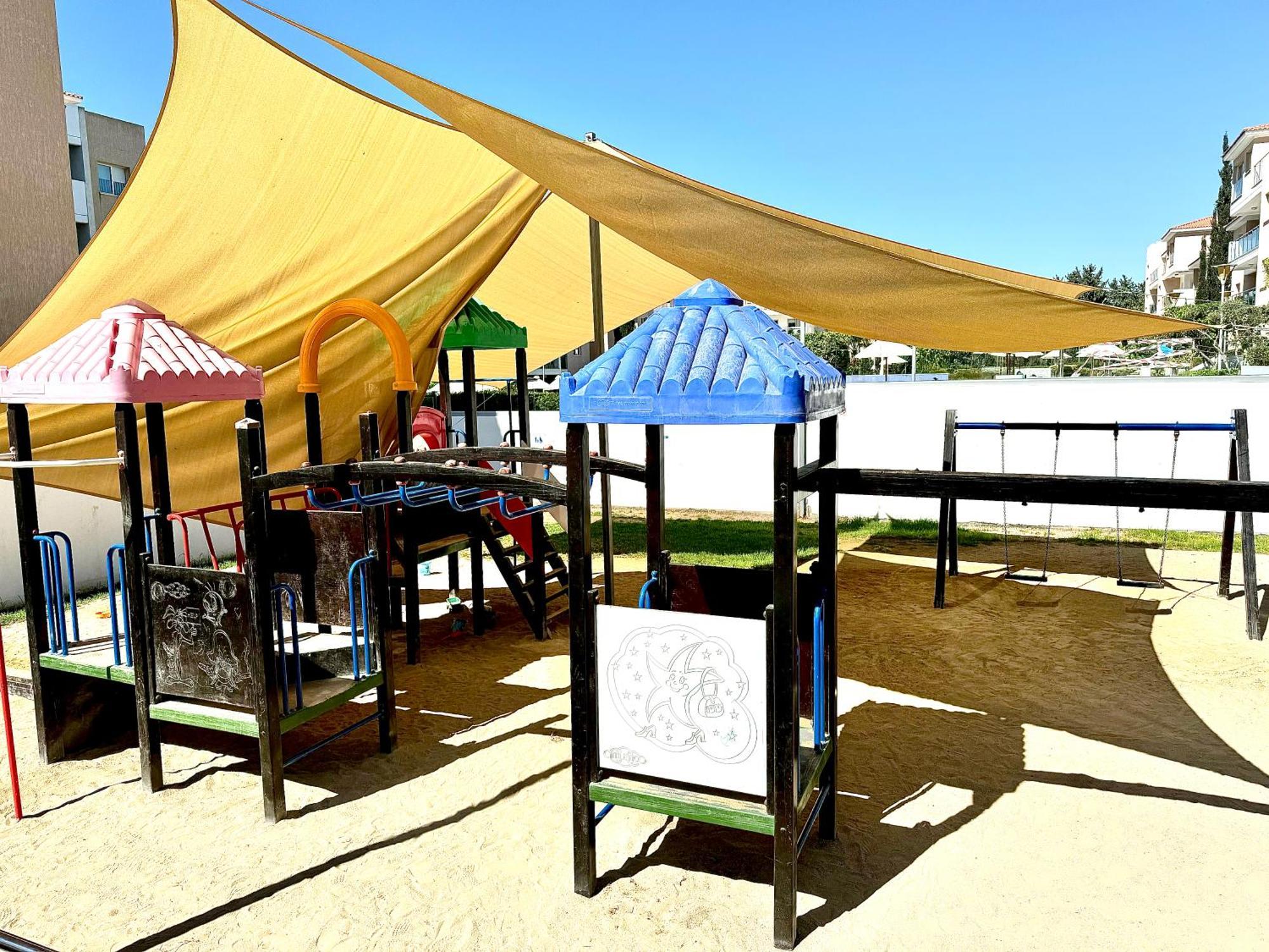 Elysia Park Premium Apartamento *