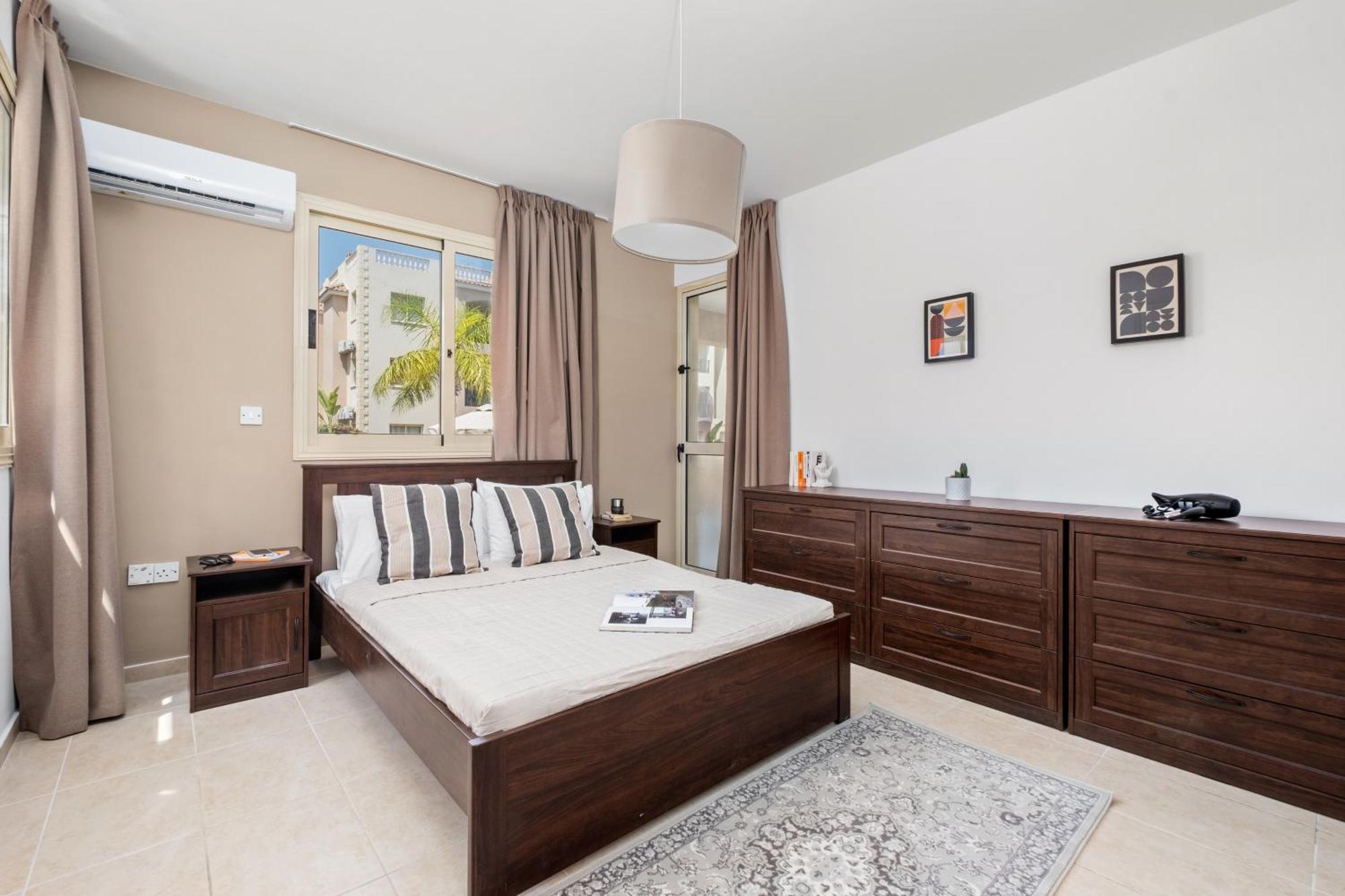 Apartment Oliva Poolside By Nomads Paphos