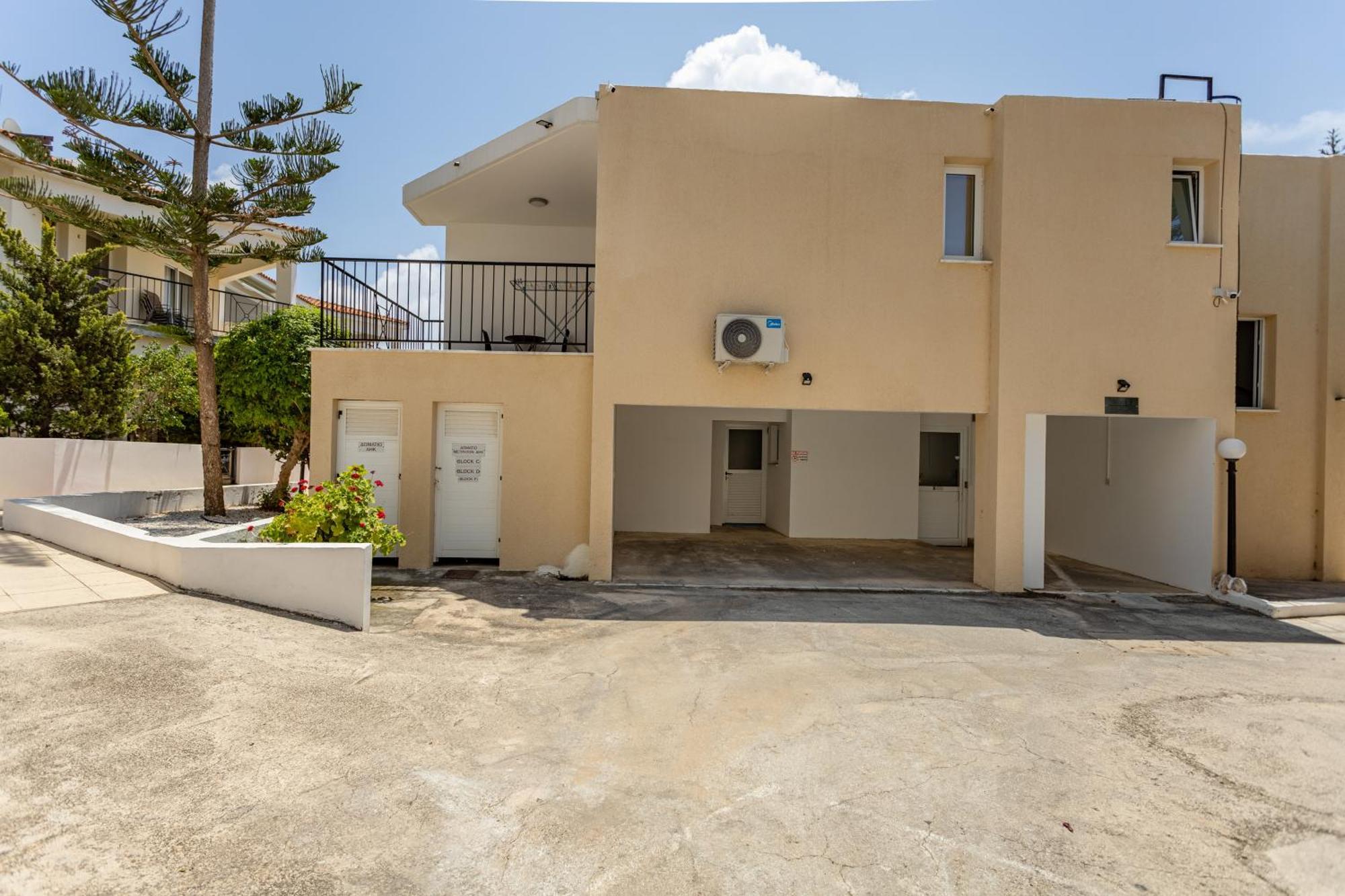 Danaos Seaside 101 With Pool In Tourist Area Apartment Paphos