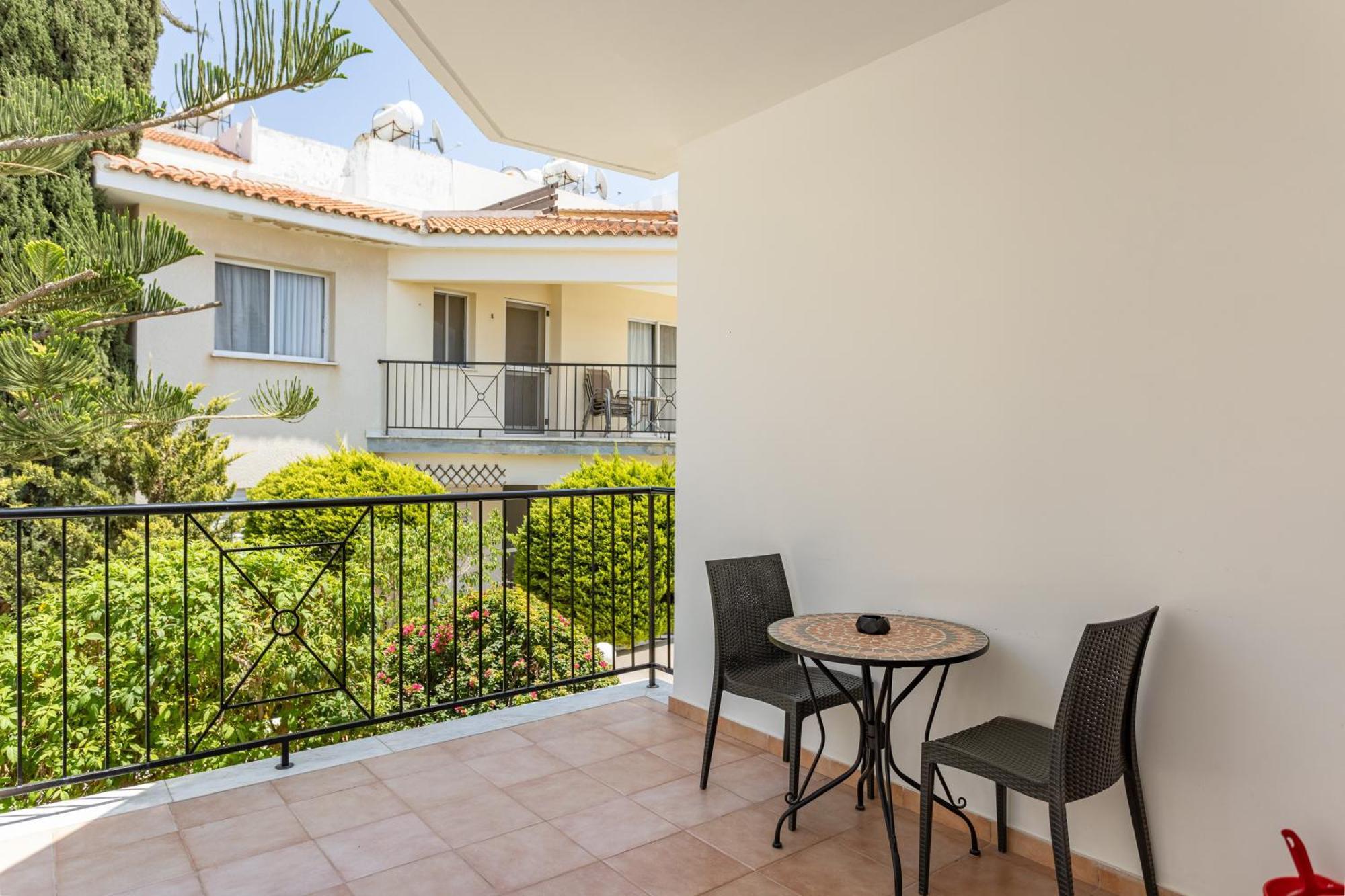 Danaos Seaside 101 With Pool In Tourist Area Paphos
