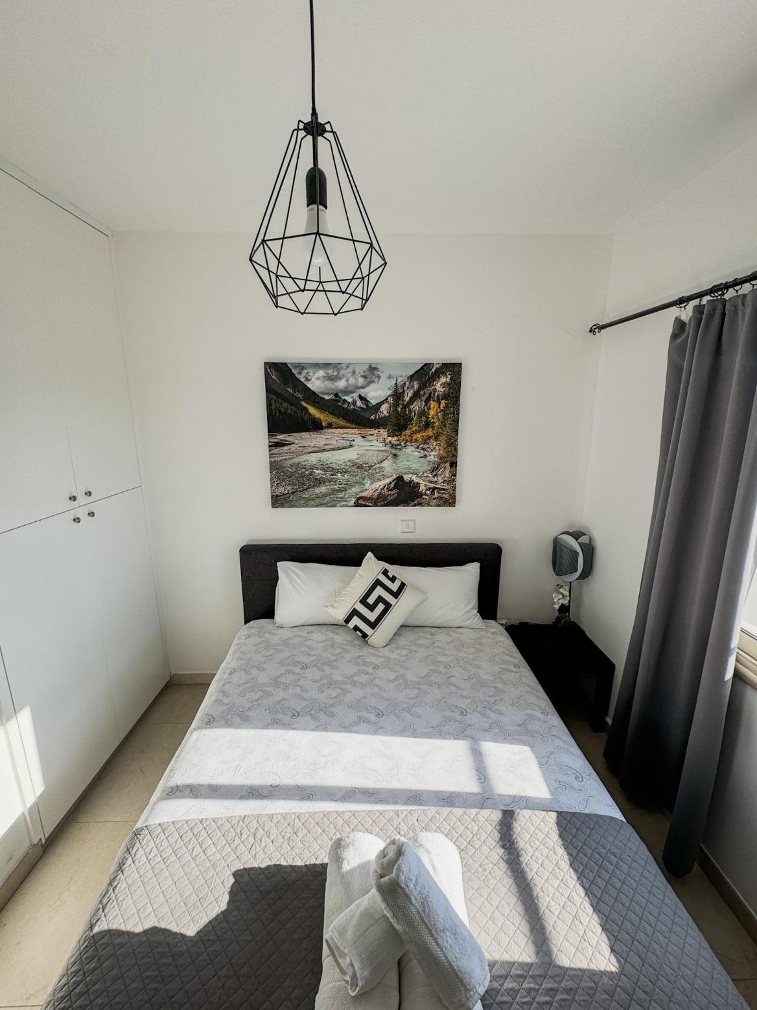 1b Seaside Orchid, Sea, Center Apartment Paphos