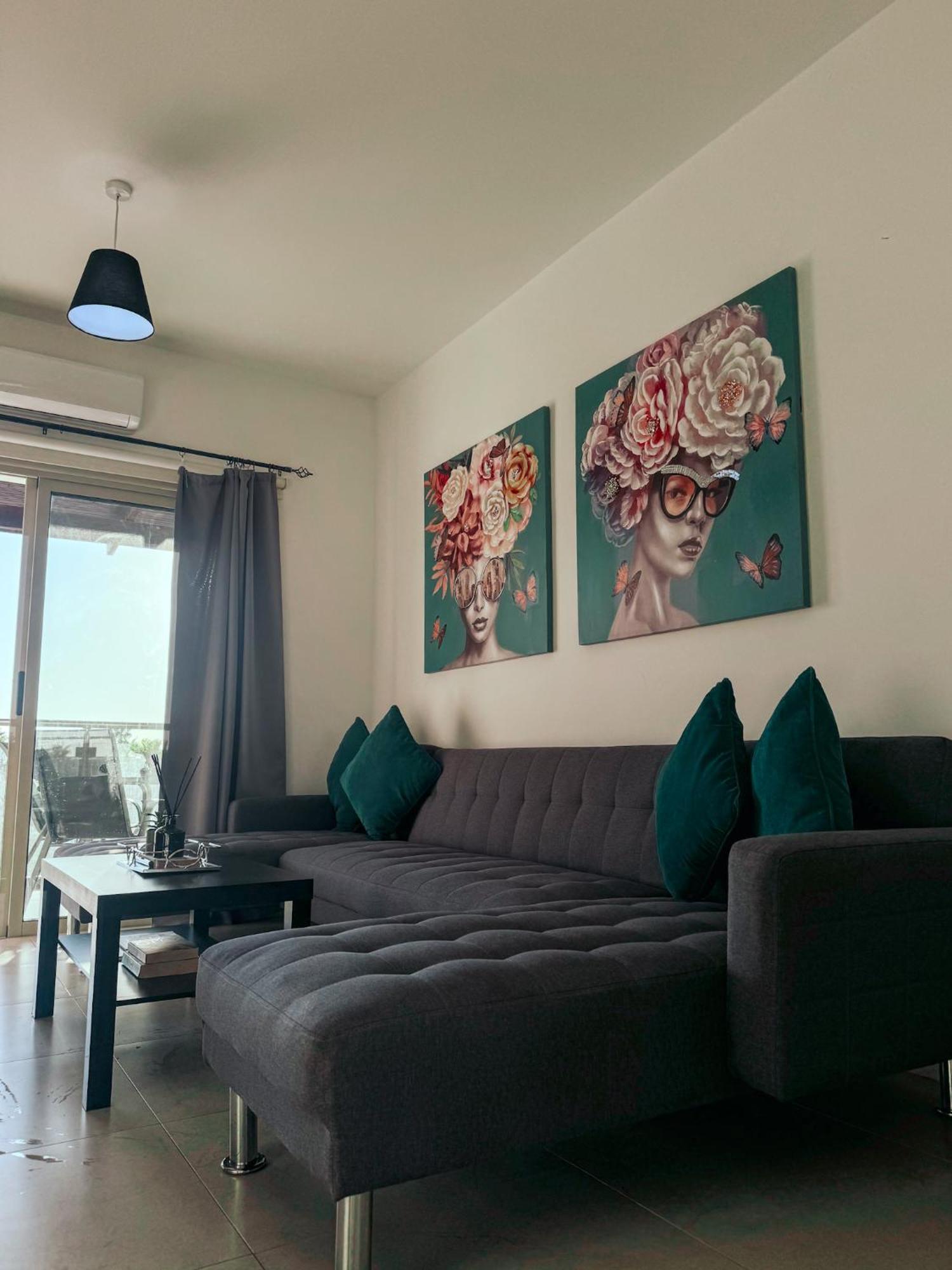 1b Seaside Orchid, Sea, Center Apartment Paphos