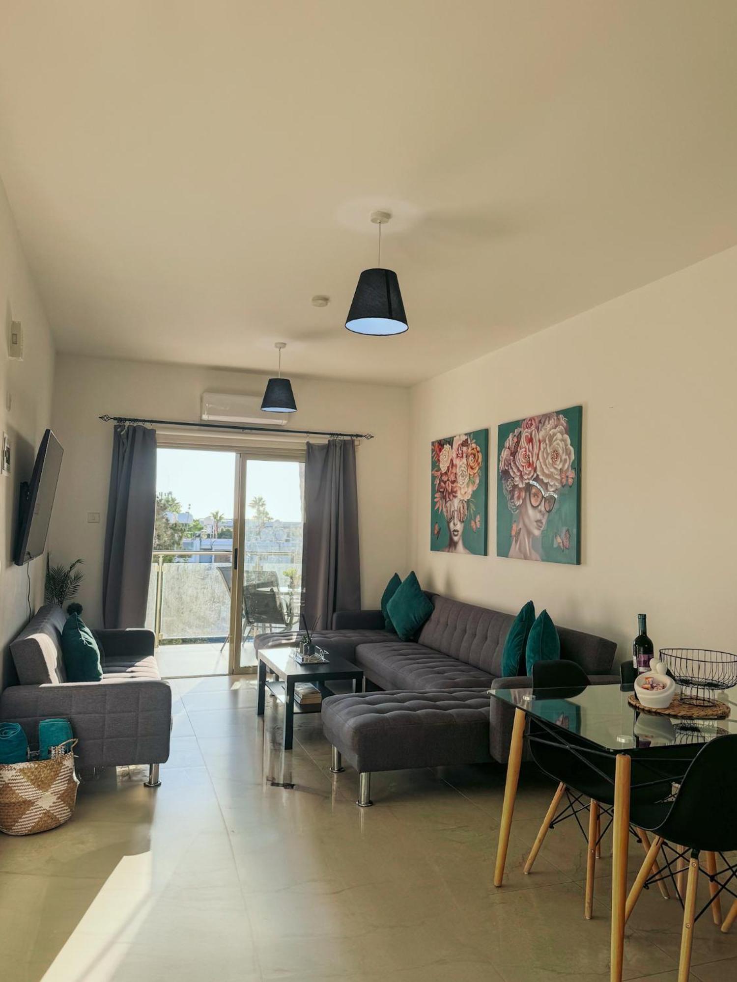 1b Seaside Orchid, Sea, Center Paphos