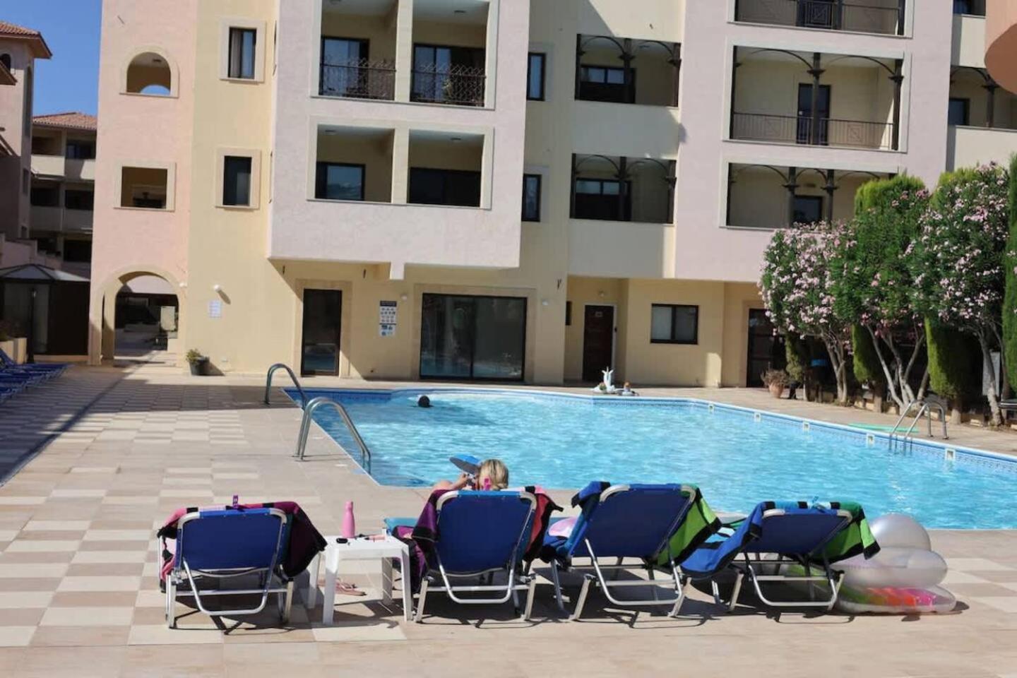 Queens Gardens Paradise Vip, Pool, Mall, Sea Paphos