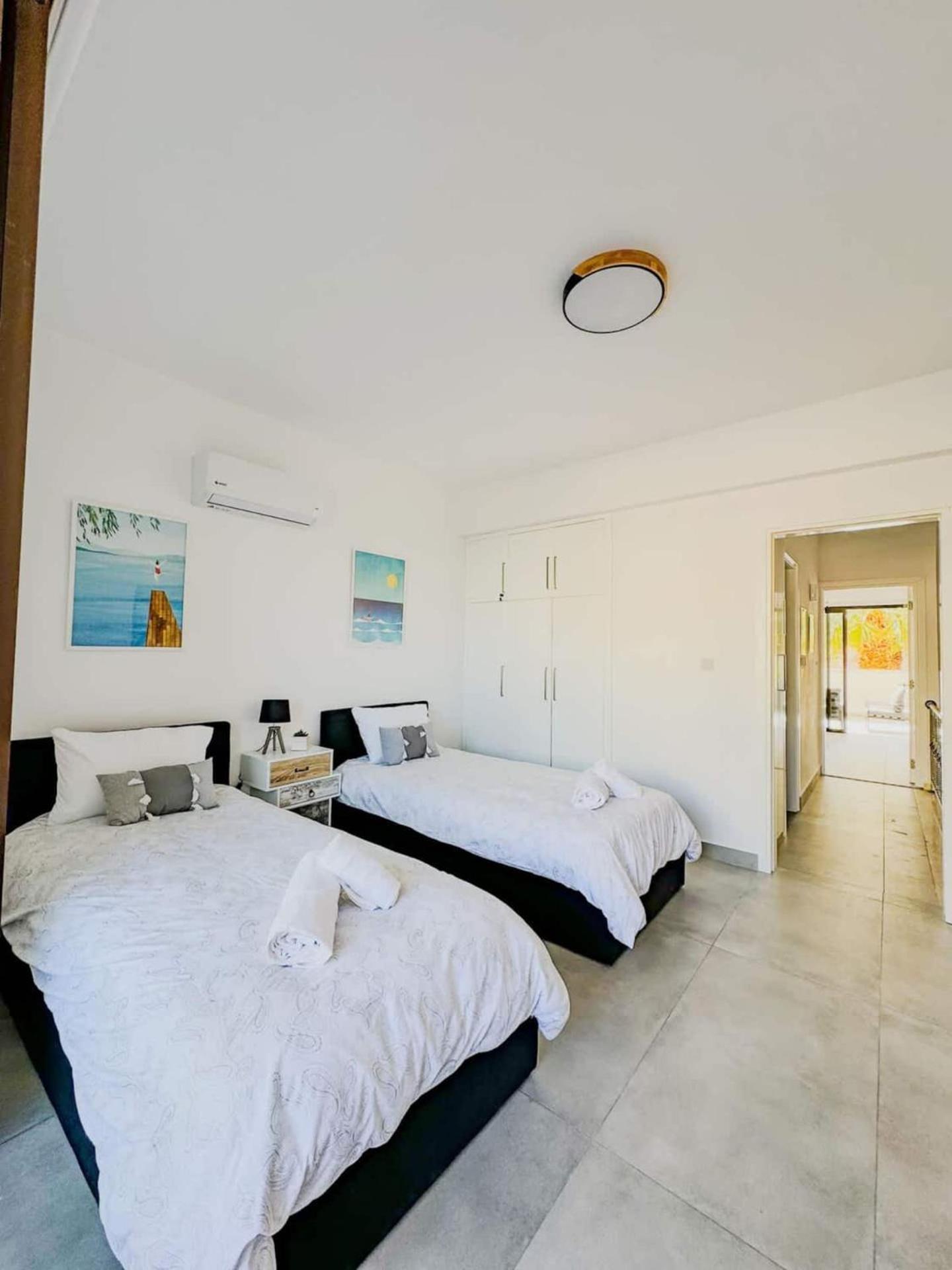 Queens Gardens Paradise Vip, Pool, Mall, Sea Apartment Paphos