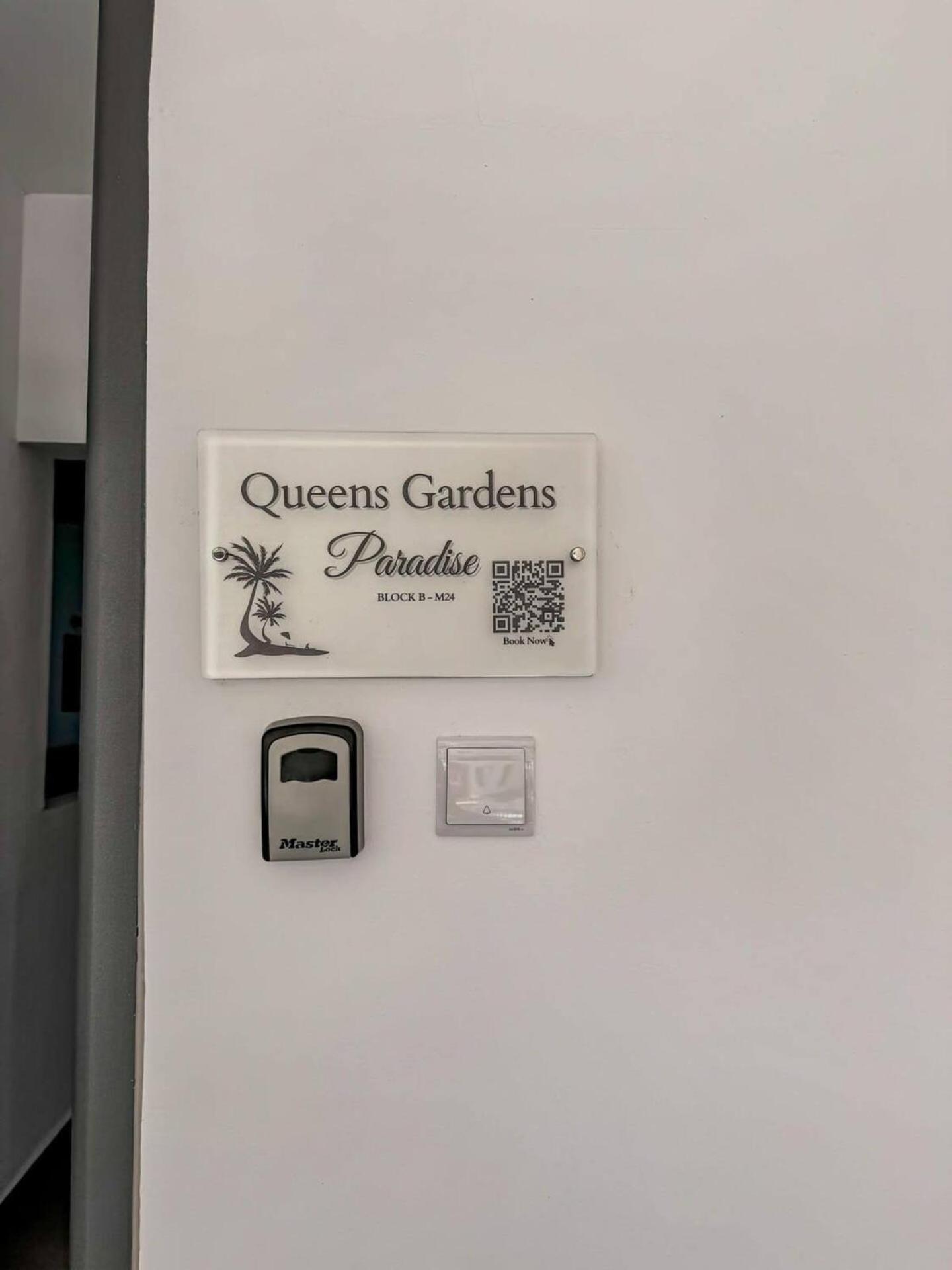 Apartment Queens Gardens Paradise Vip, Pool, Mall, Sea *