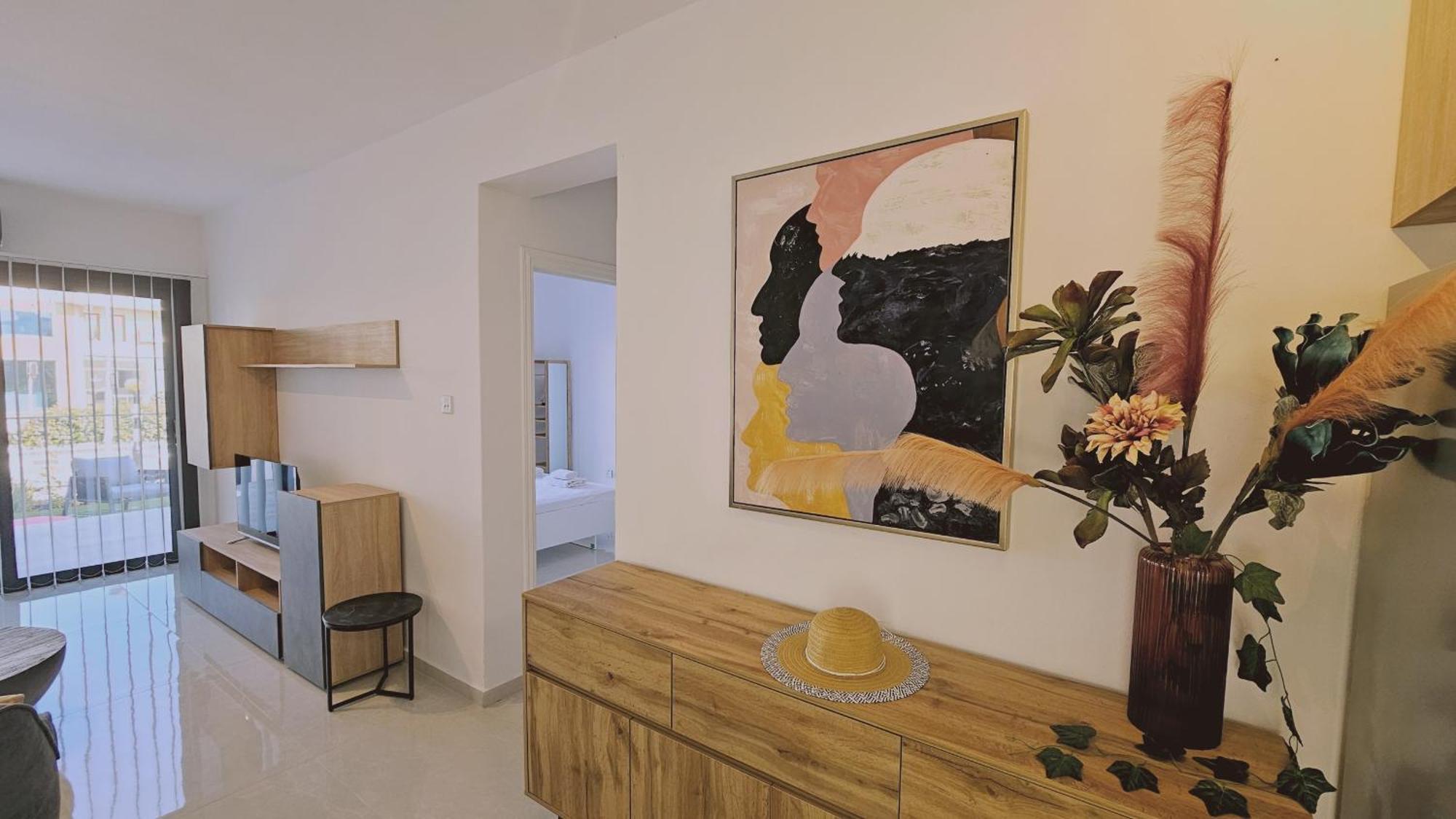 Aphrodite Apartment