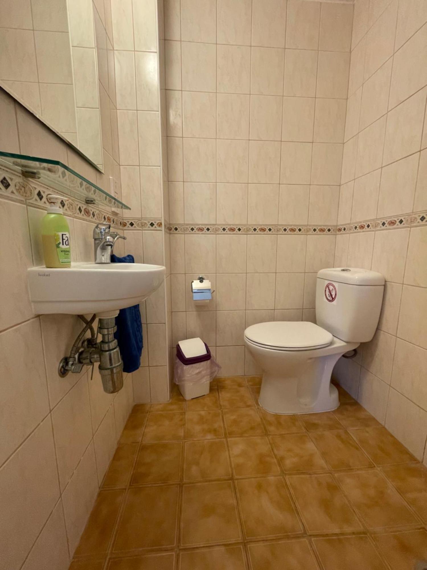 Limnaria Gardens Two Bedroom With Balcony *