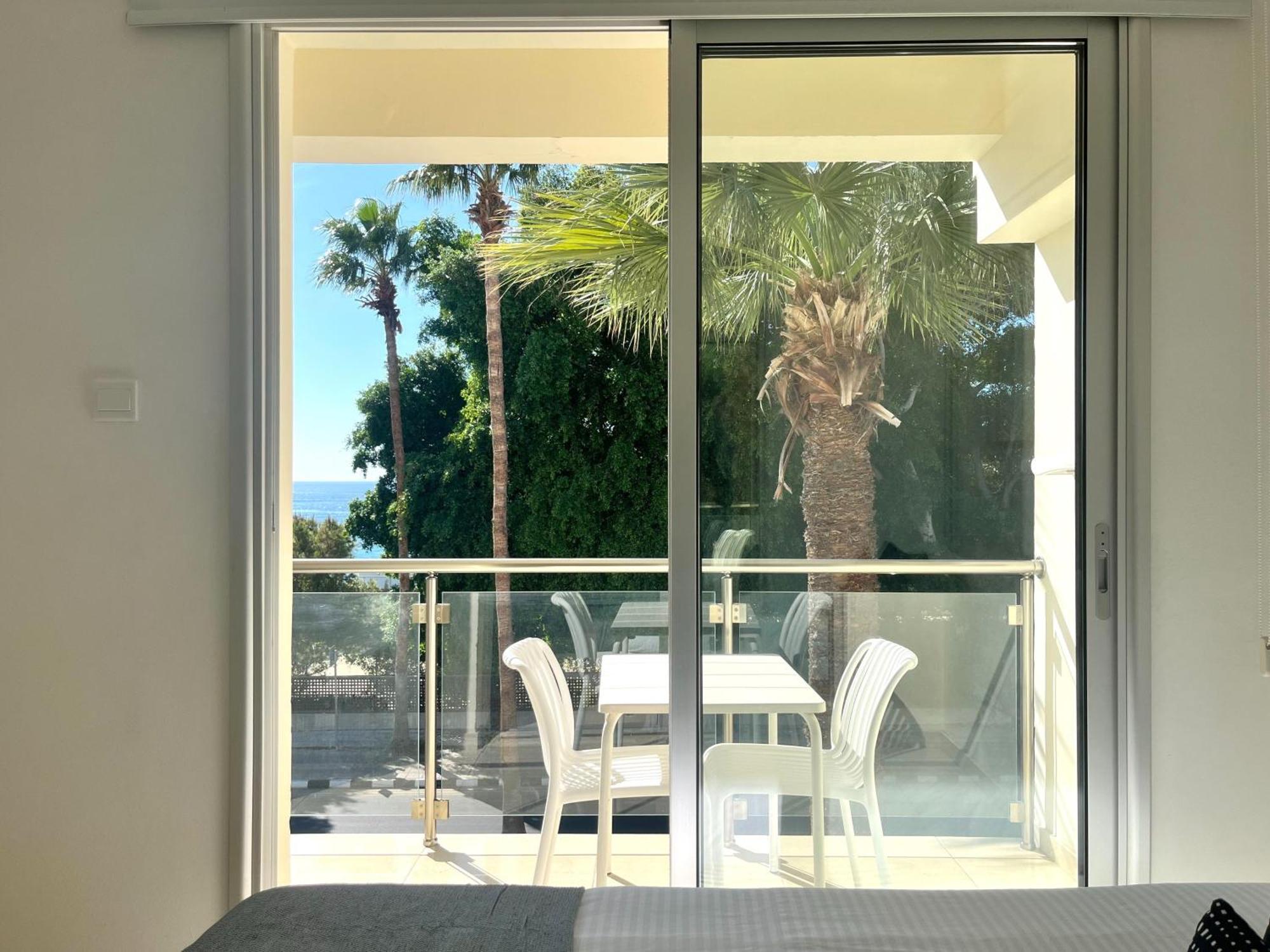 Apartamento Phaedrus Living Constantinos Seaview