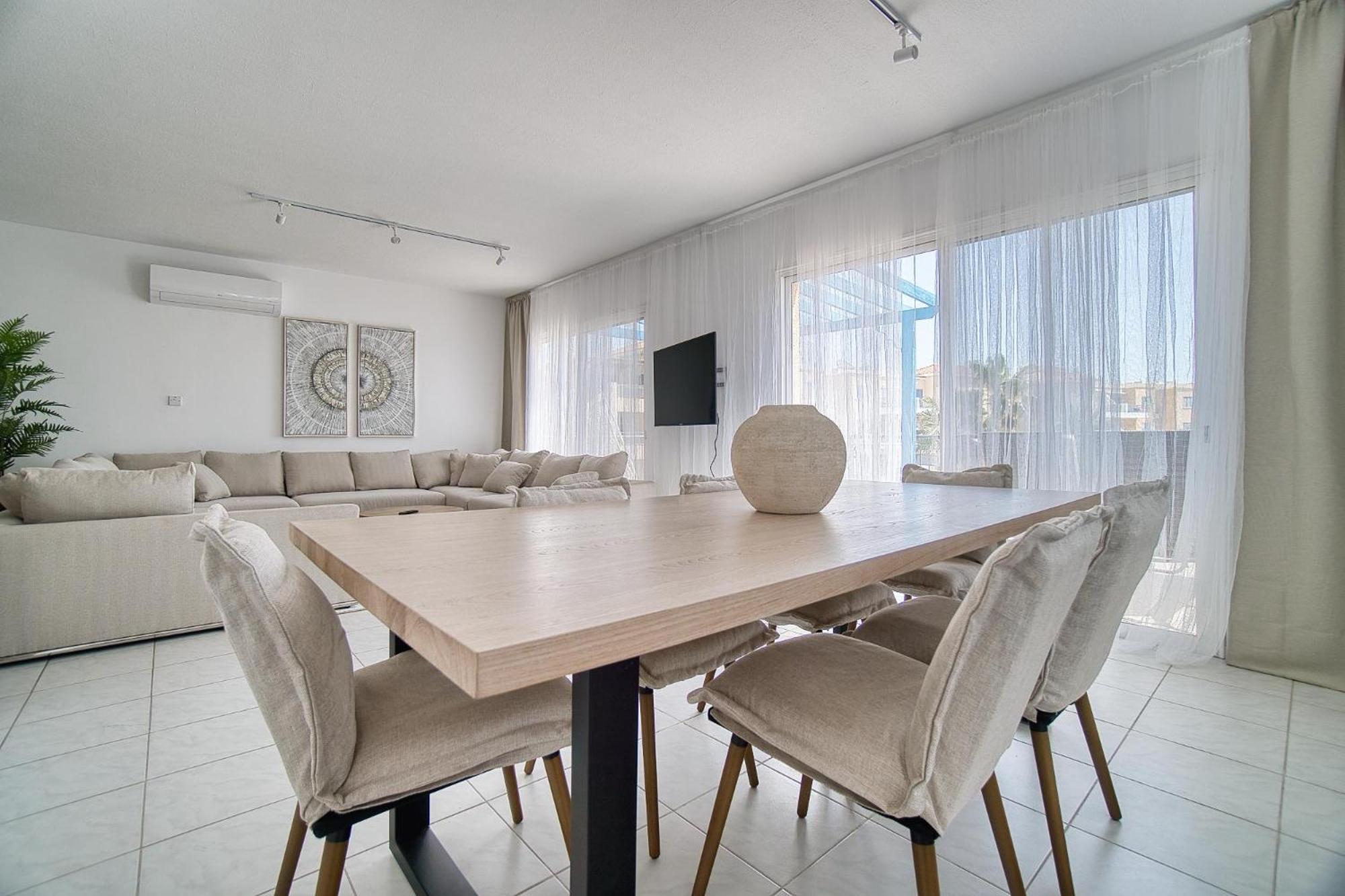 Apartment Kings Palace Paphos