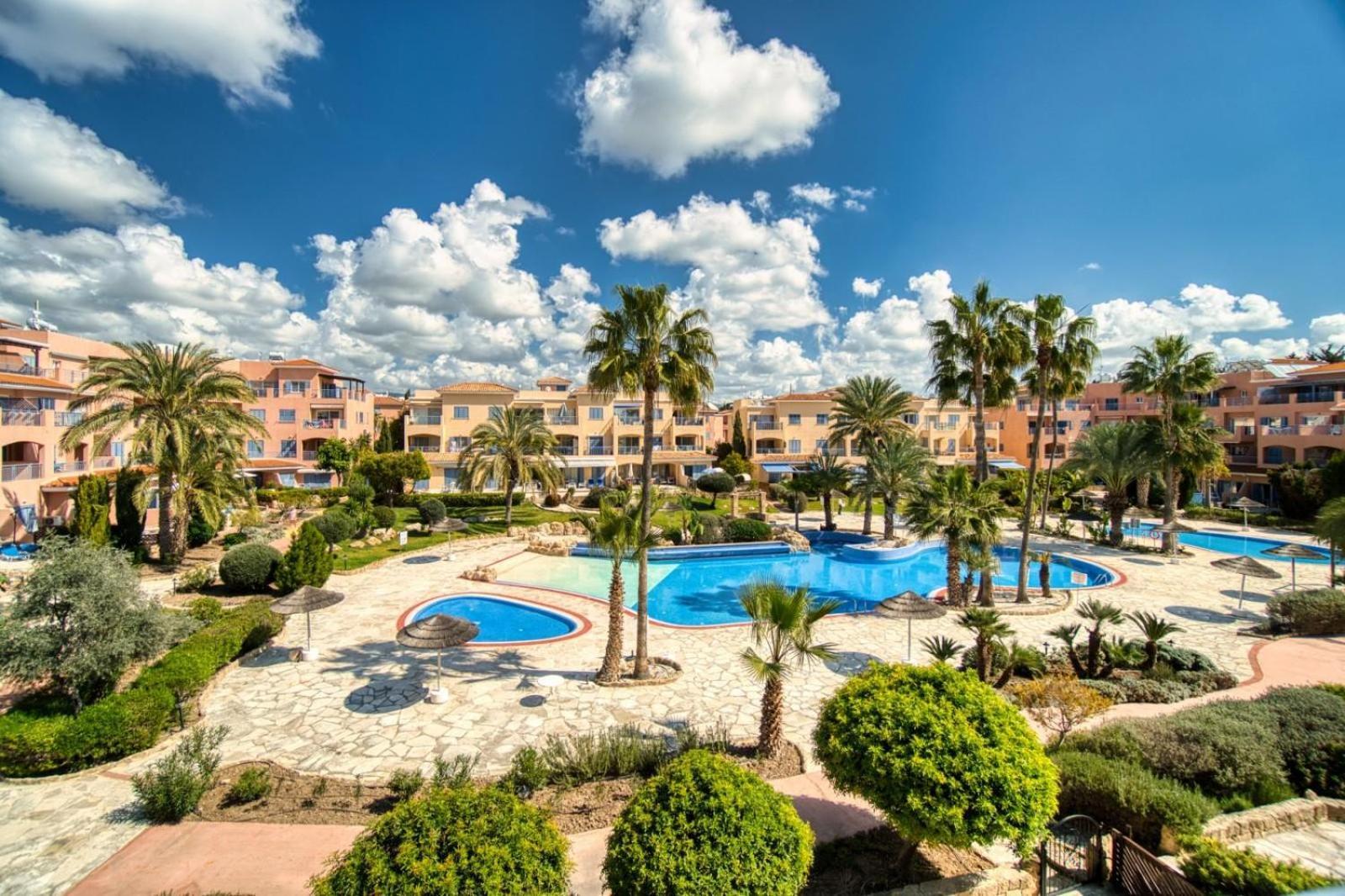 Limnaria Gardens H 202 Apartamento *