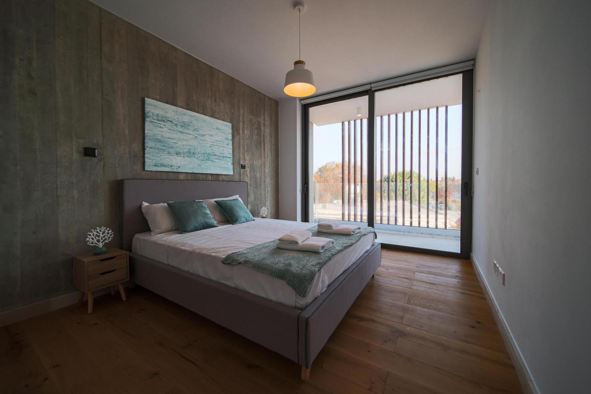 Apartment Avenue 102 1 Bed *