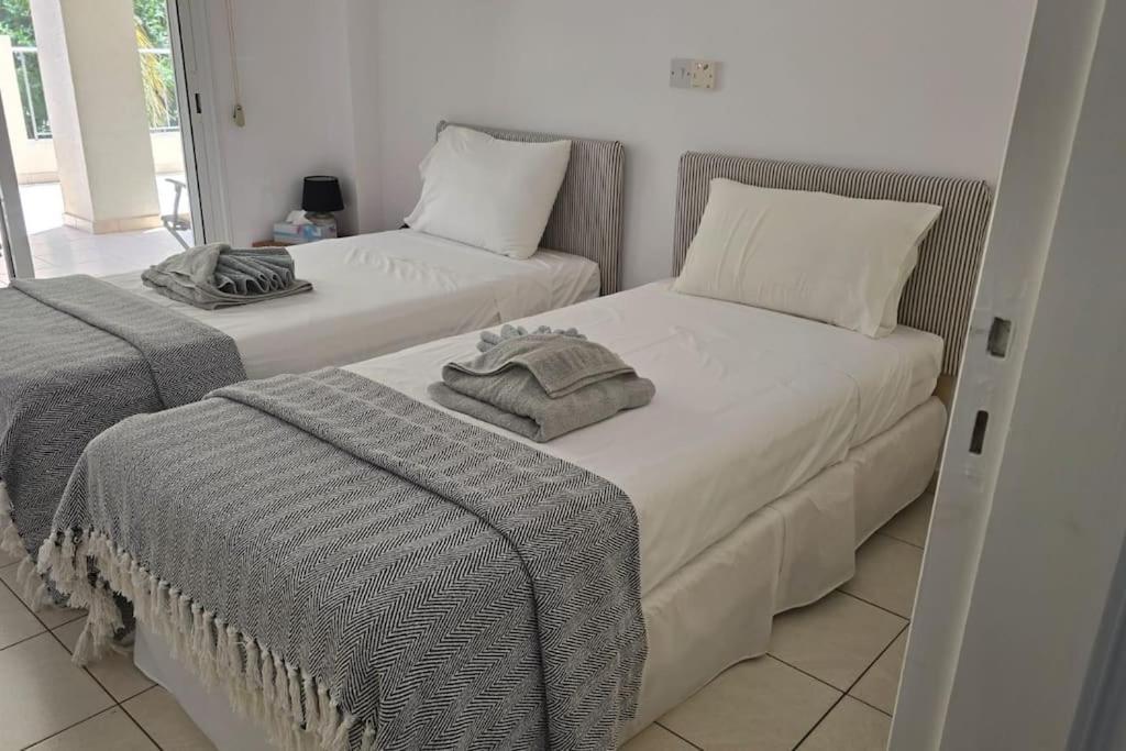 Apartamento Hesperides Gardens, Spacious 2 Bedroom Paphos