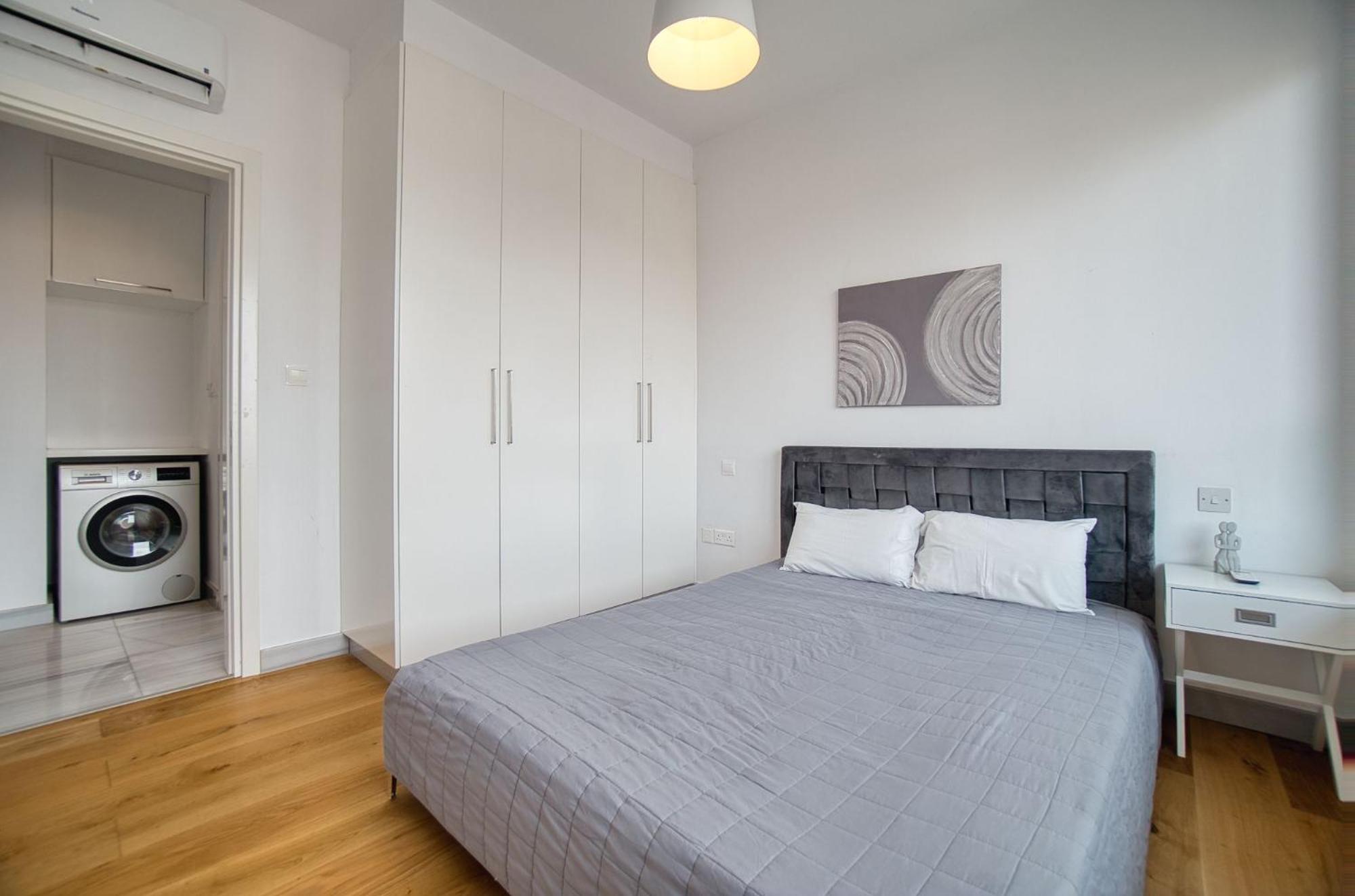 Premier 307 1 Bed *