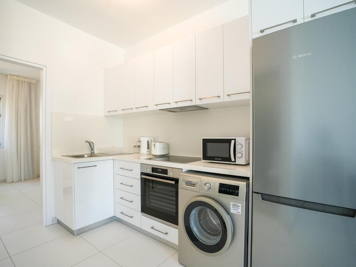Resitour - Kings Gardens Apartment Paphos