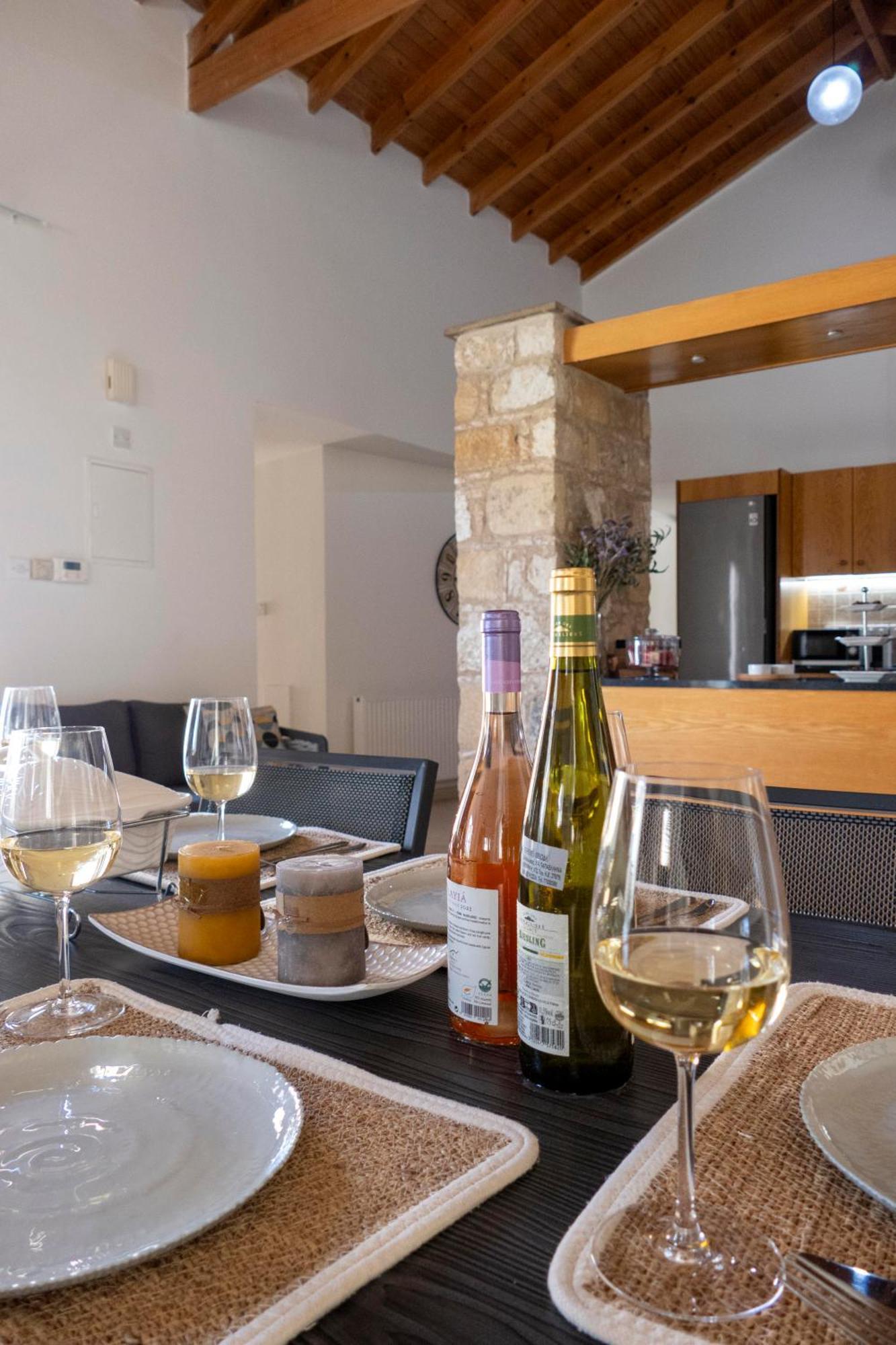 Gaia Residence, Peristerona, Polis Chrysochous * Paphos