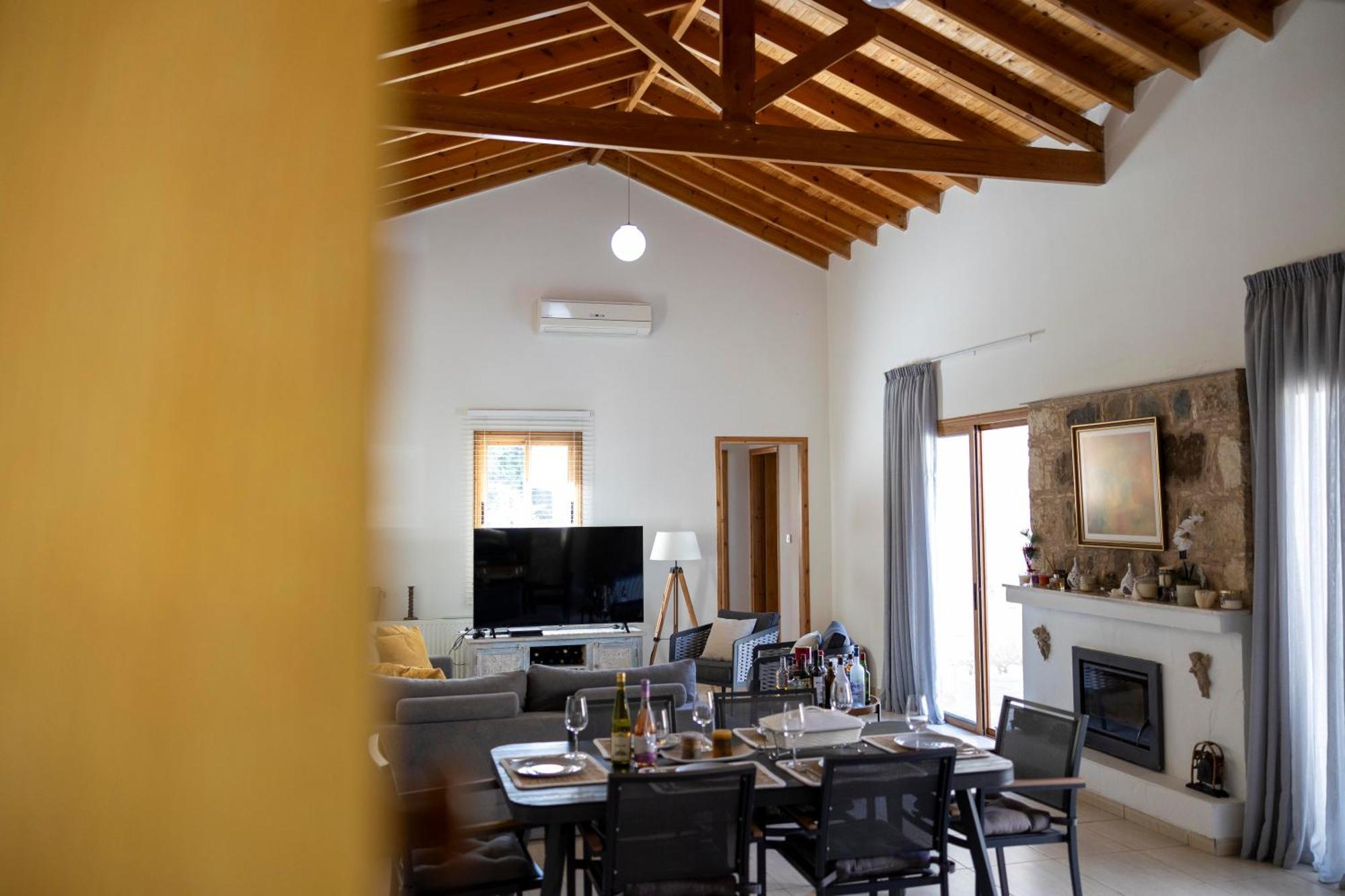 Gaia Residence, Peristerona, Polis Chrysochous Villa Paphos