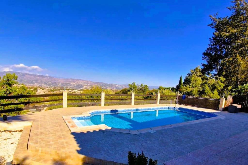 In Kallepia-luxurious Paphos