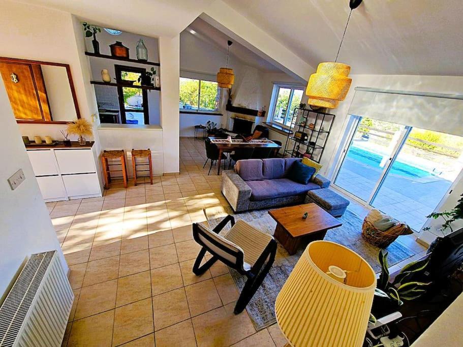 Villa In Kallepia-luxurious Paphos