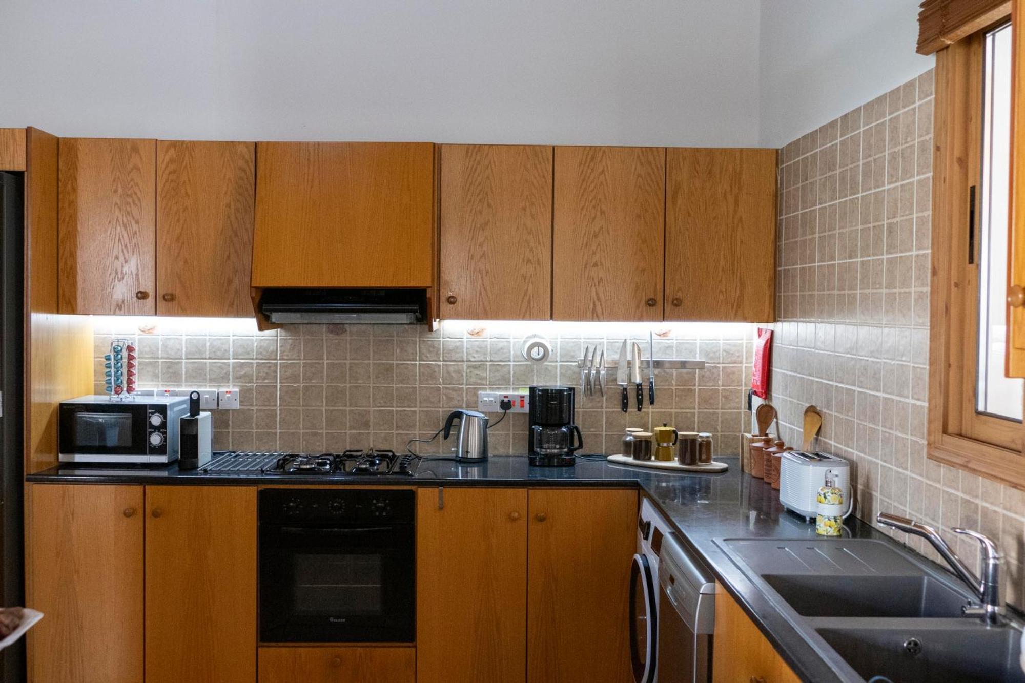 Gaia Residence, Peristerona, Polis Chrysochous