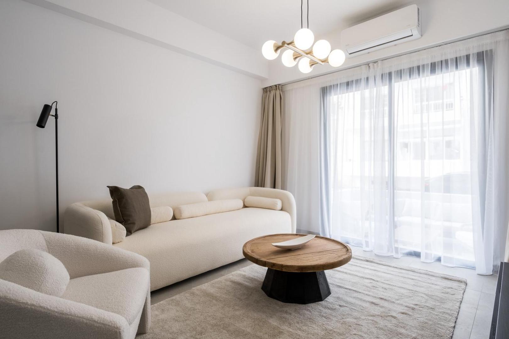 Silene Iii Apartment *
