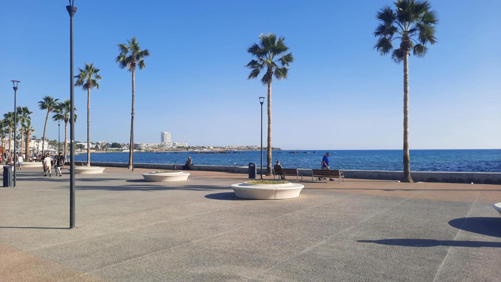 Casa Del Sol Townhouse In Iris Village * Paphos