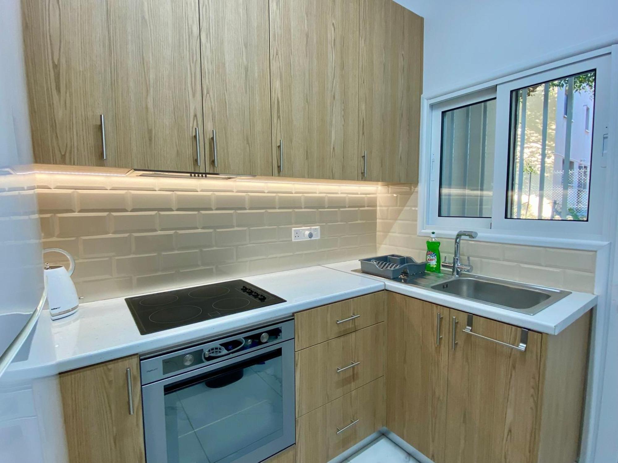 Apartment Seaside Two Bedroom Modern Flat In Tourist Area