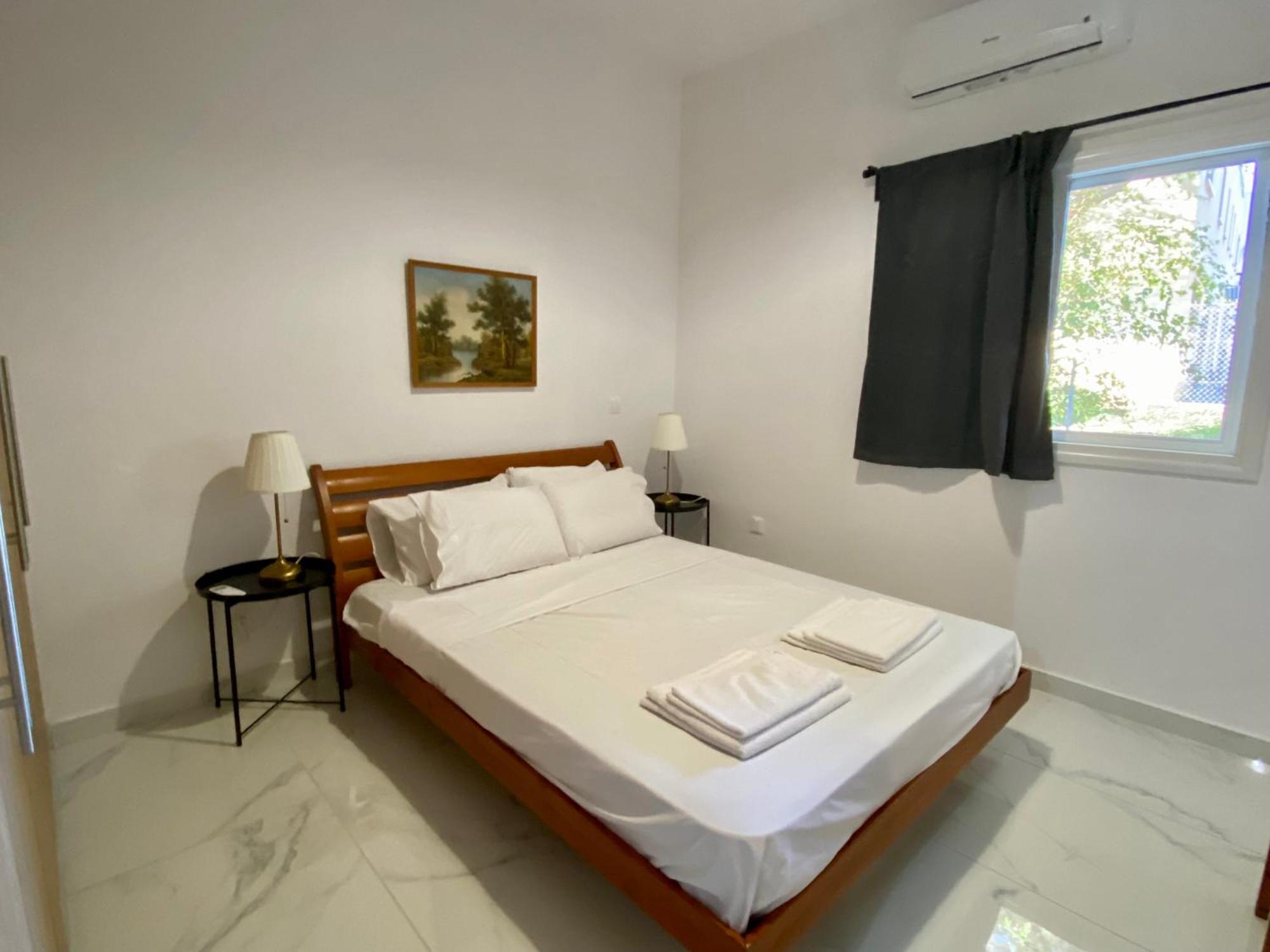 Apartment Seaside Two Bedroom Modern Flat In Tourist Area