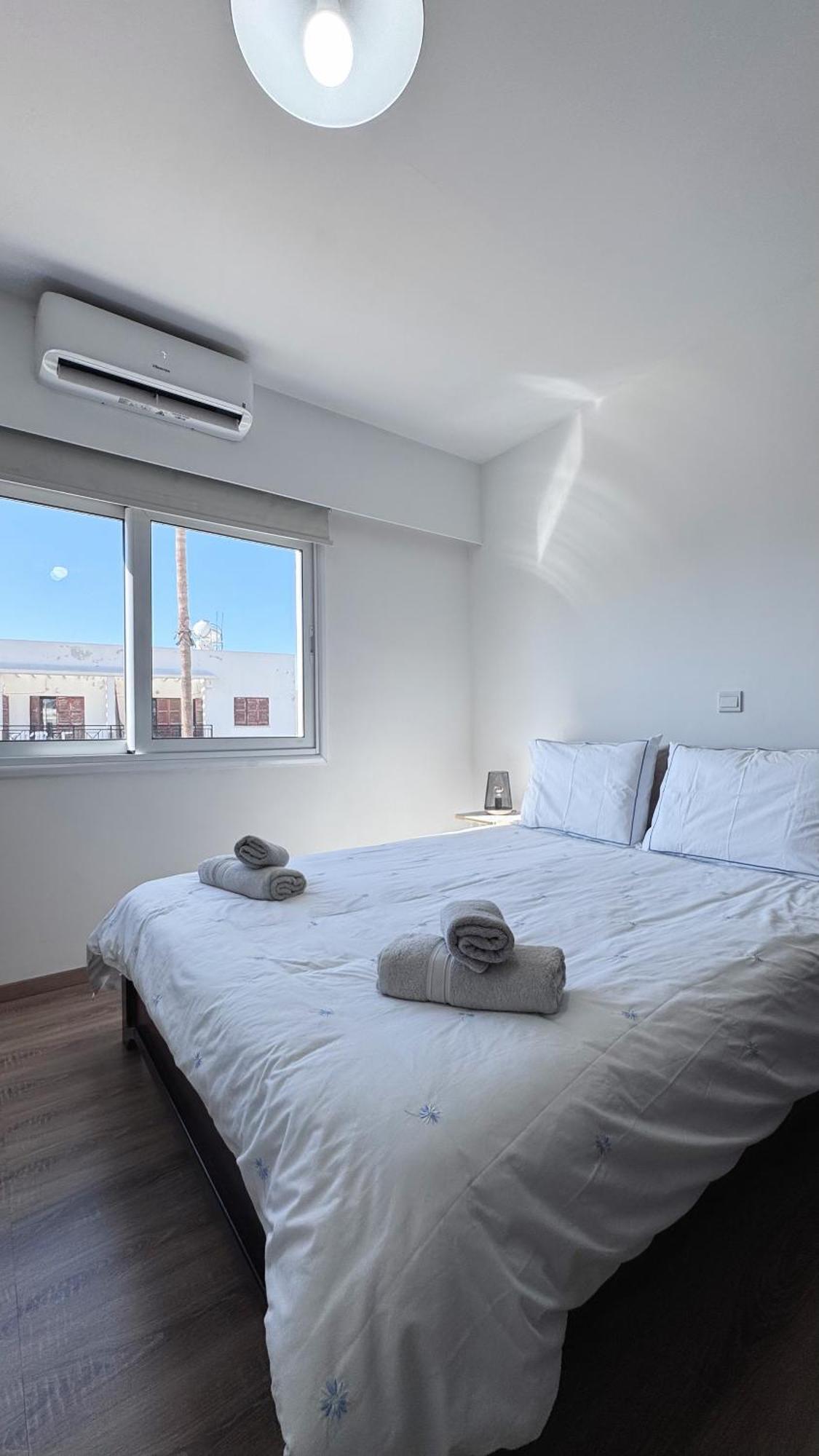 Savvas Apartment