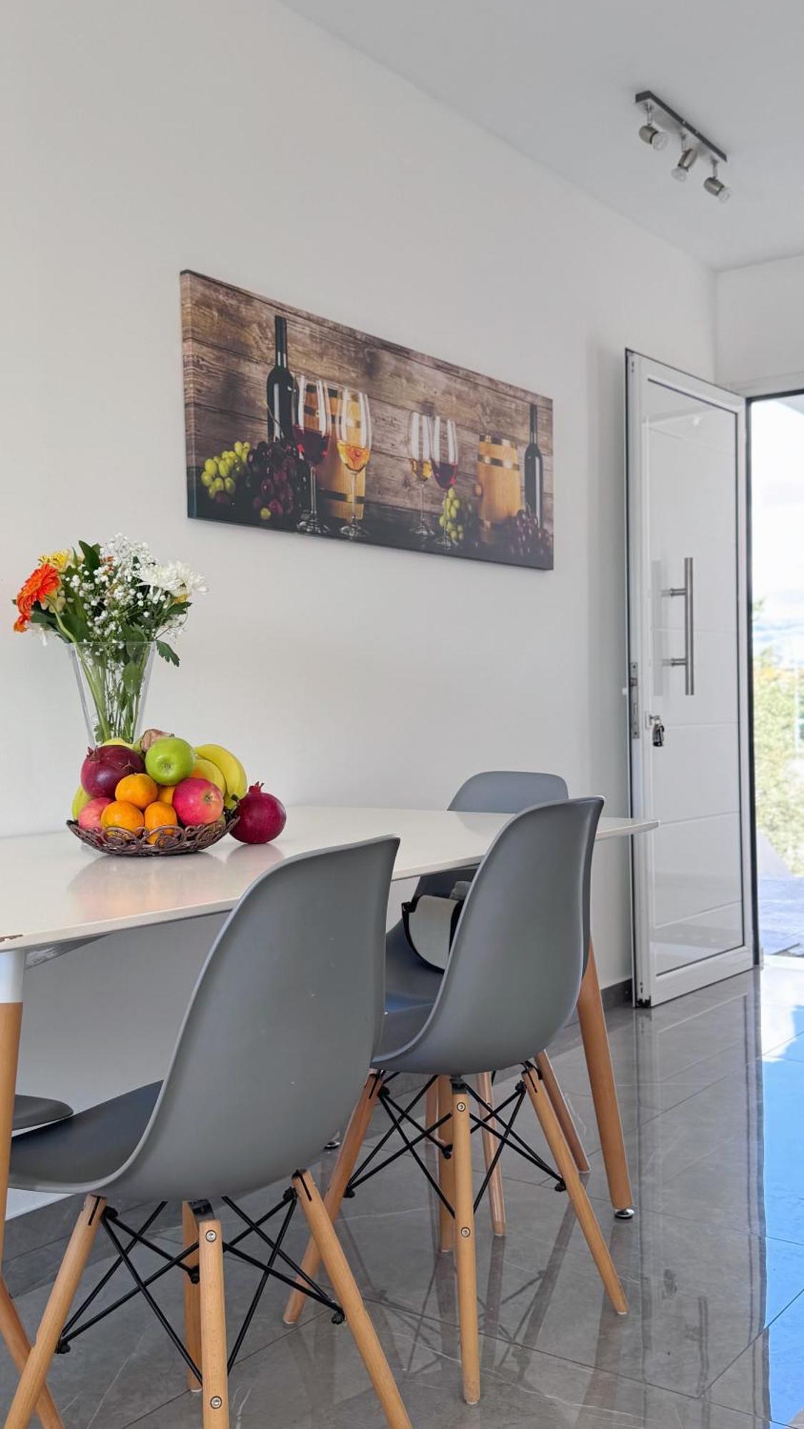 Apartment Savvas *