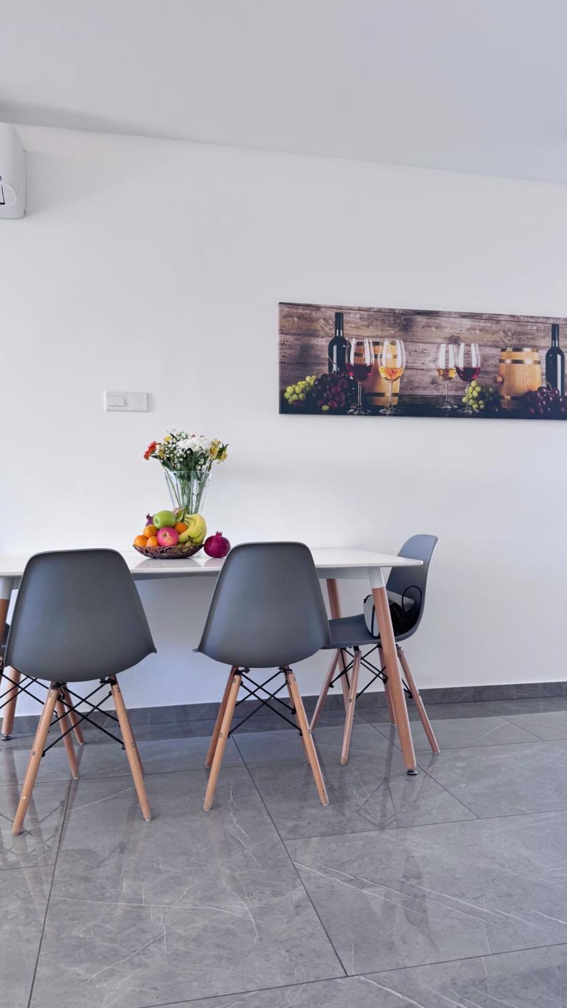 Apartment Savvas *
