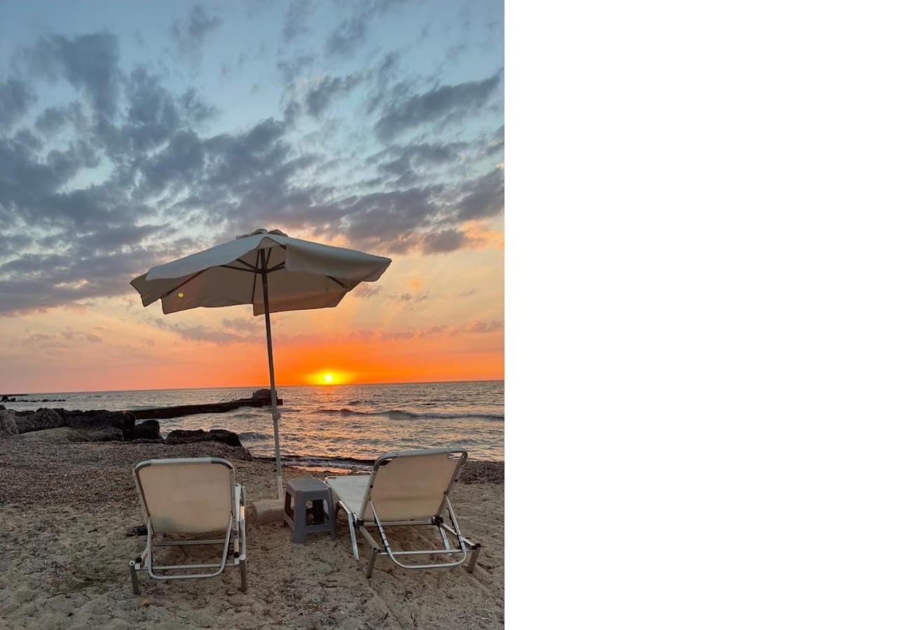 With A Luxurious Location Near The Sea * Paphos