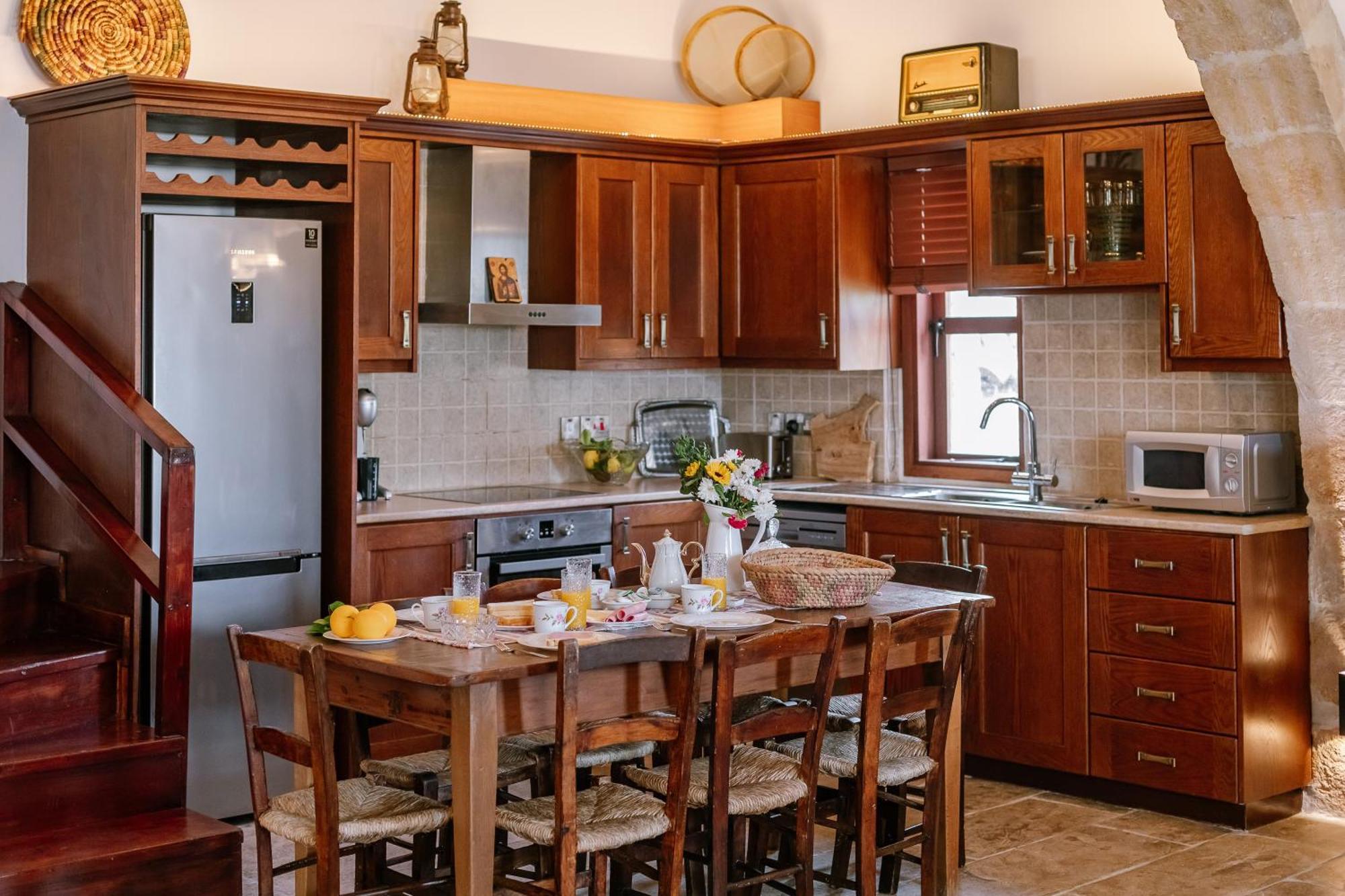 Iliada's Traditional Stone House Holiday home *