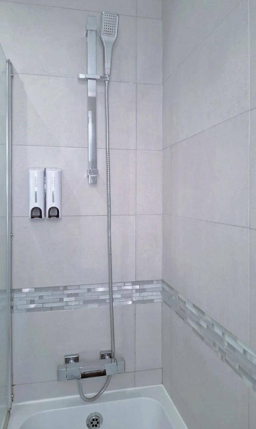 Lovely & Stylish! 3br Specious Penthouse-serenity Skyview Apartment *