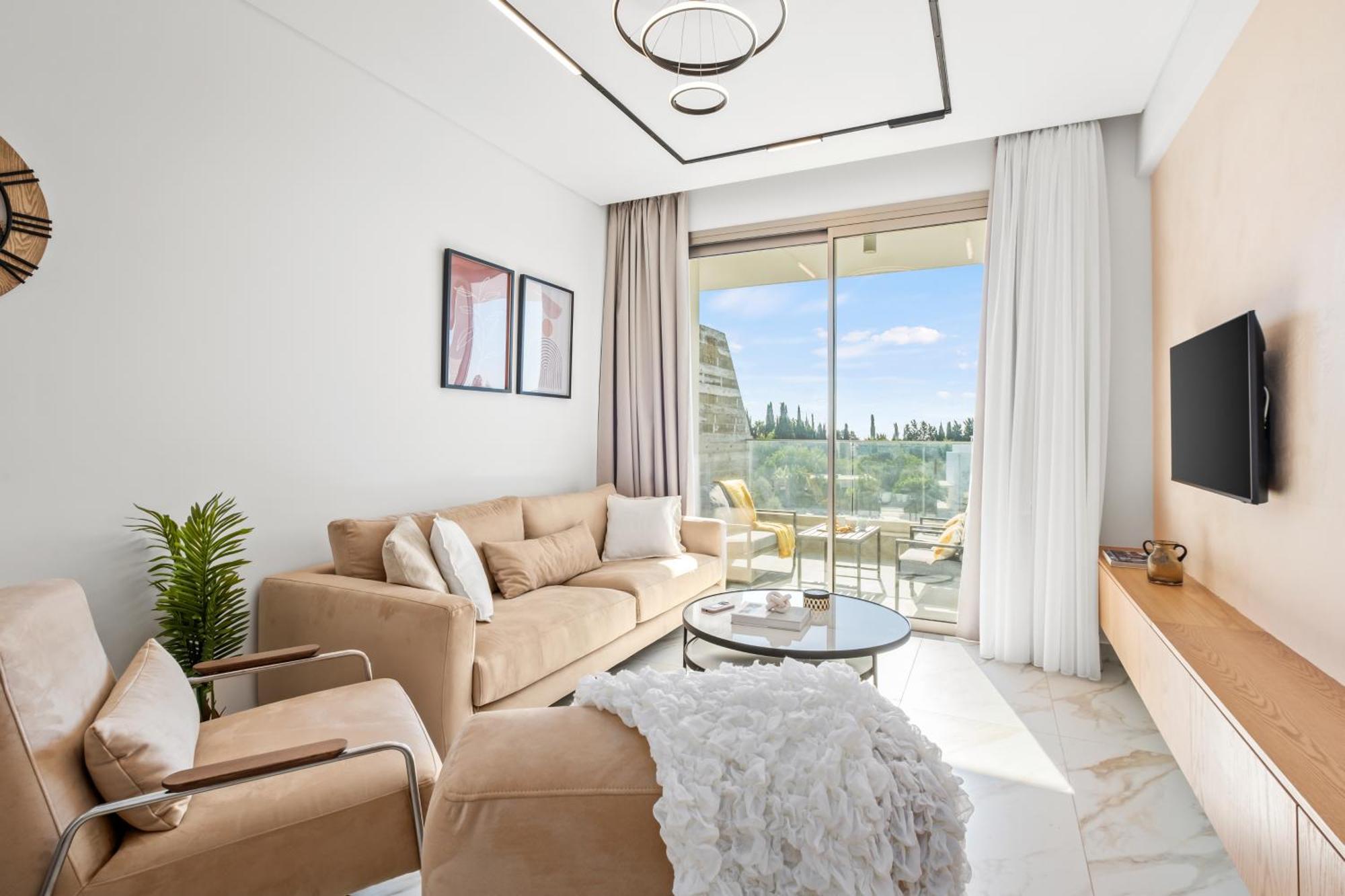 Elite Urban By Nomads Apartment Paphos