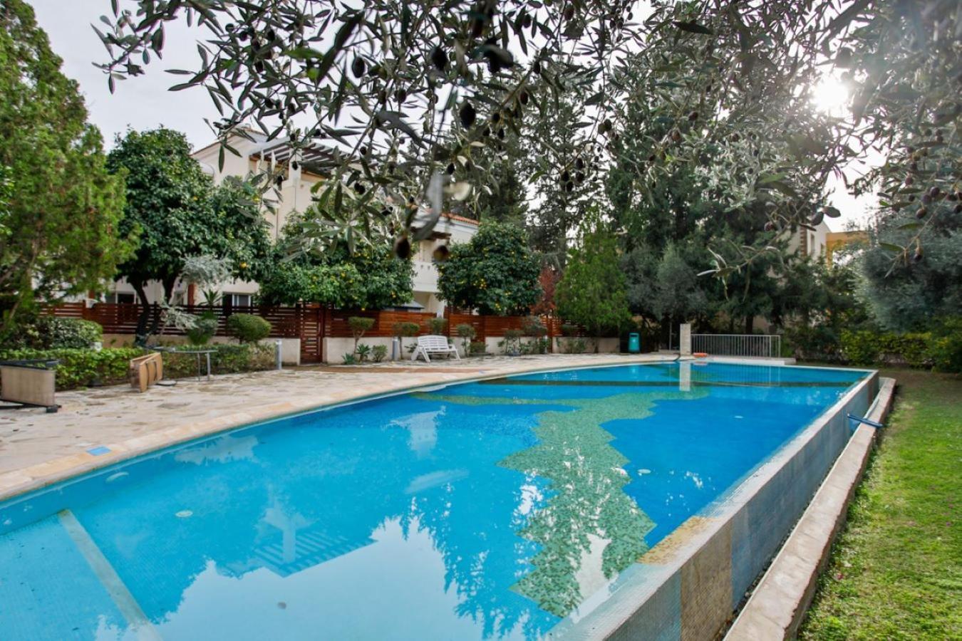 Lovely & Stylish! 3br Specious Penthouse-serenity Skyview Paphos